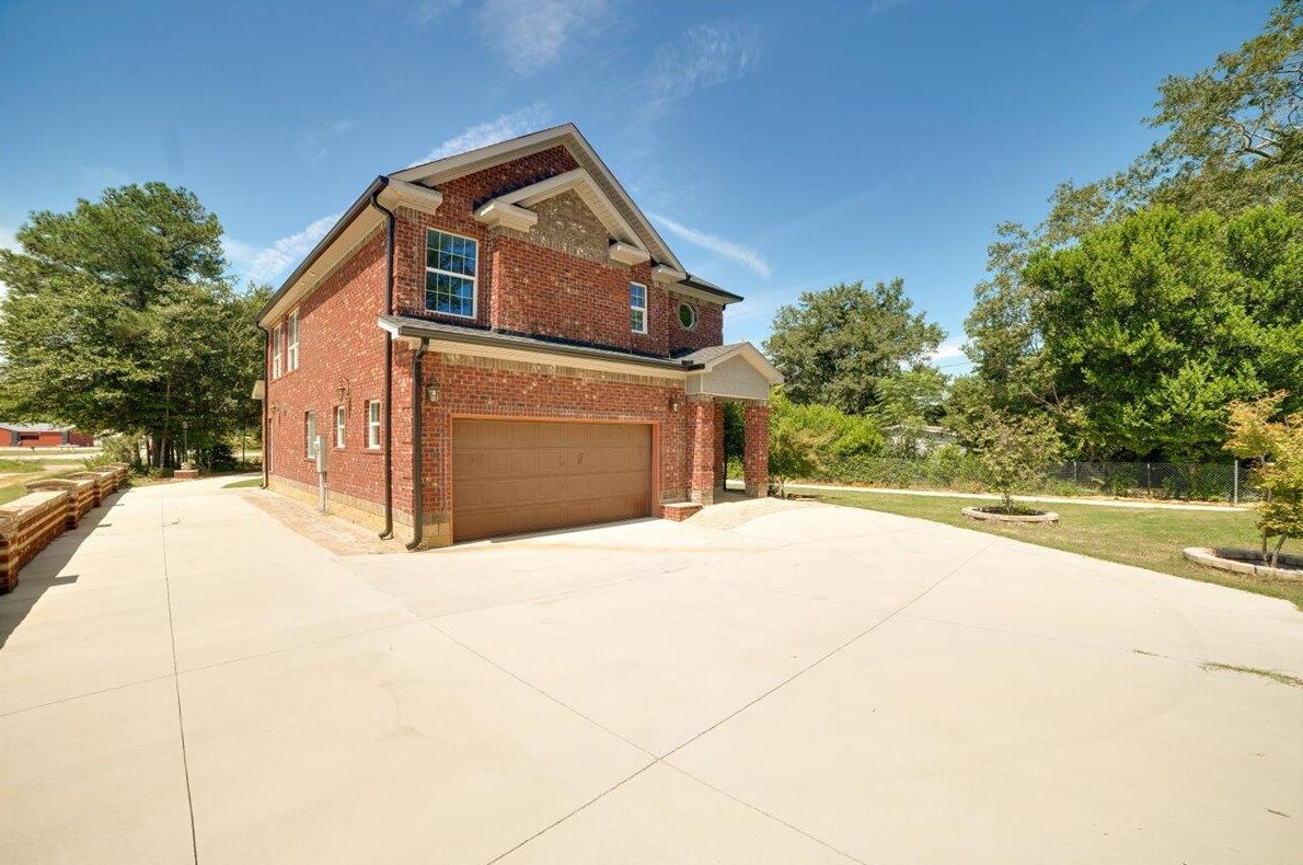 1421 Edgefield Rd, North Augusta, SC 29860
