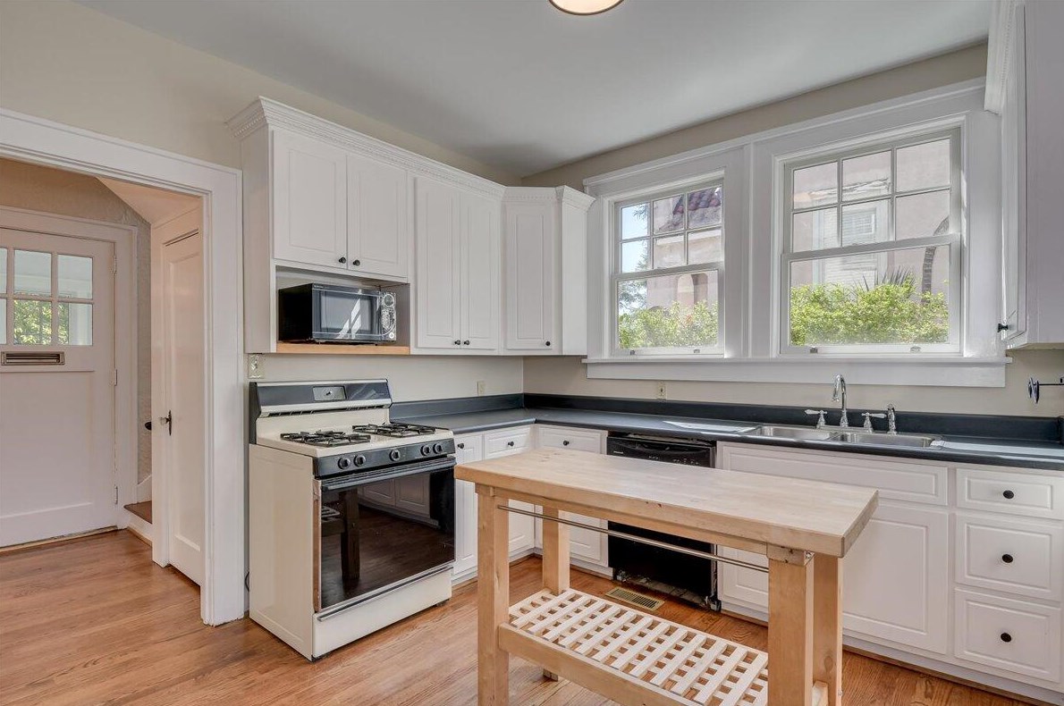 929 Heard Ave, Augusta GA  30904-4113 exterior