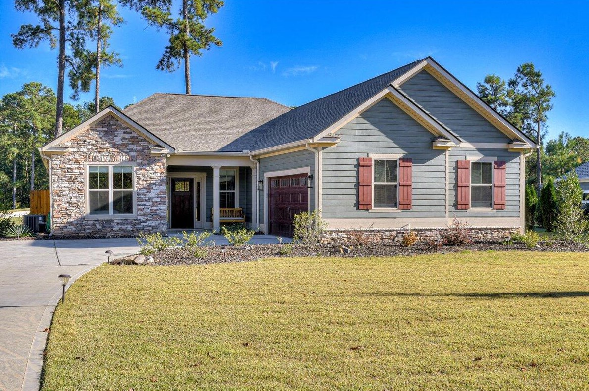 308 Hancock Cir, Mc Cormick, SC 29835