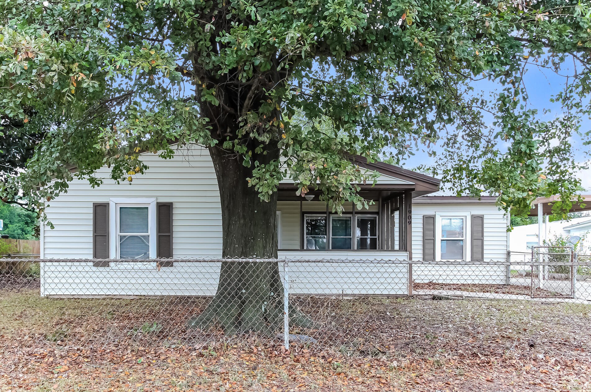 1909 Moore Rd, Augusta, GA 30906