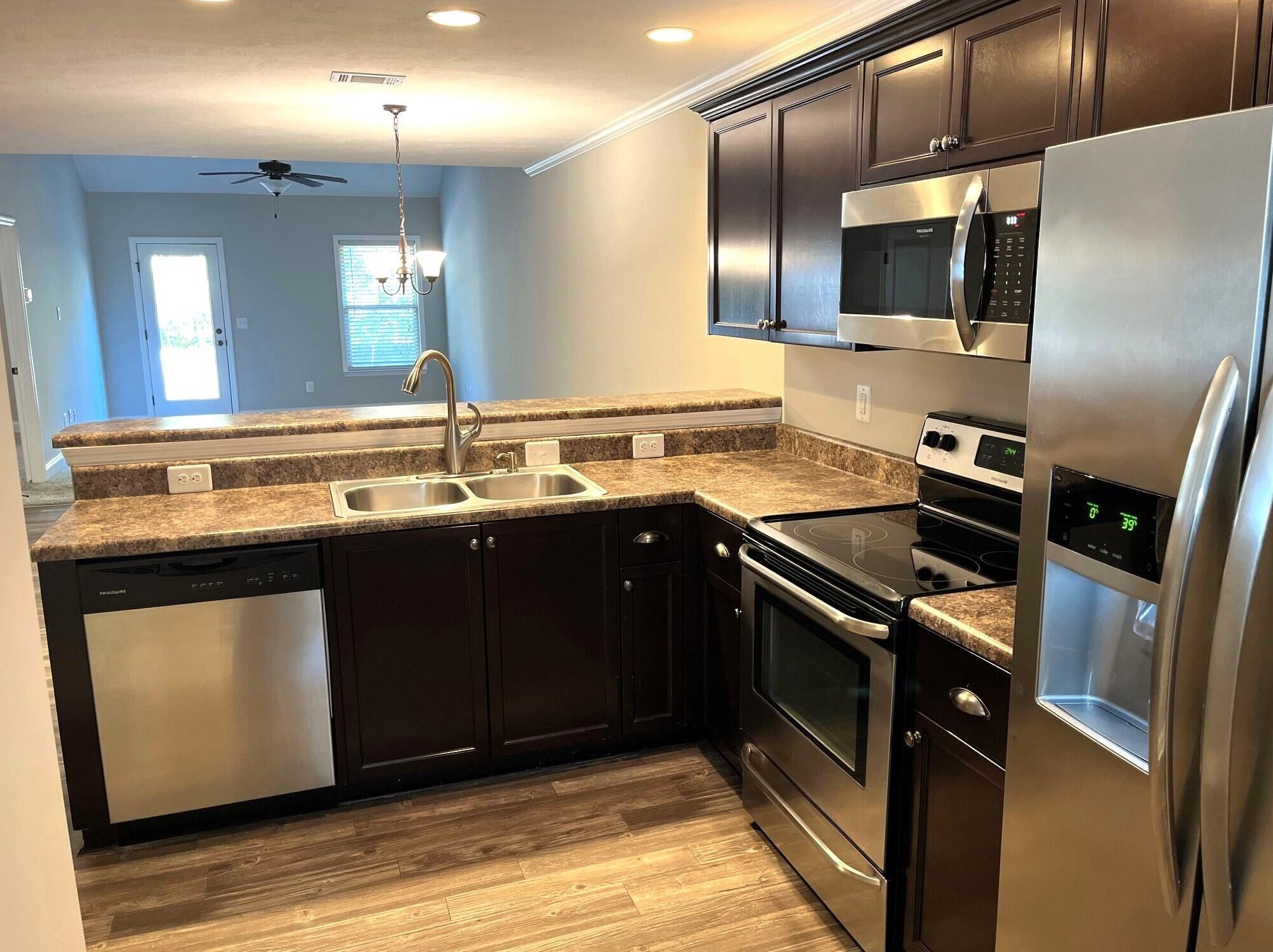 534 Scenic Dr, Grovetown, GA 30813-5609