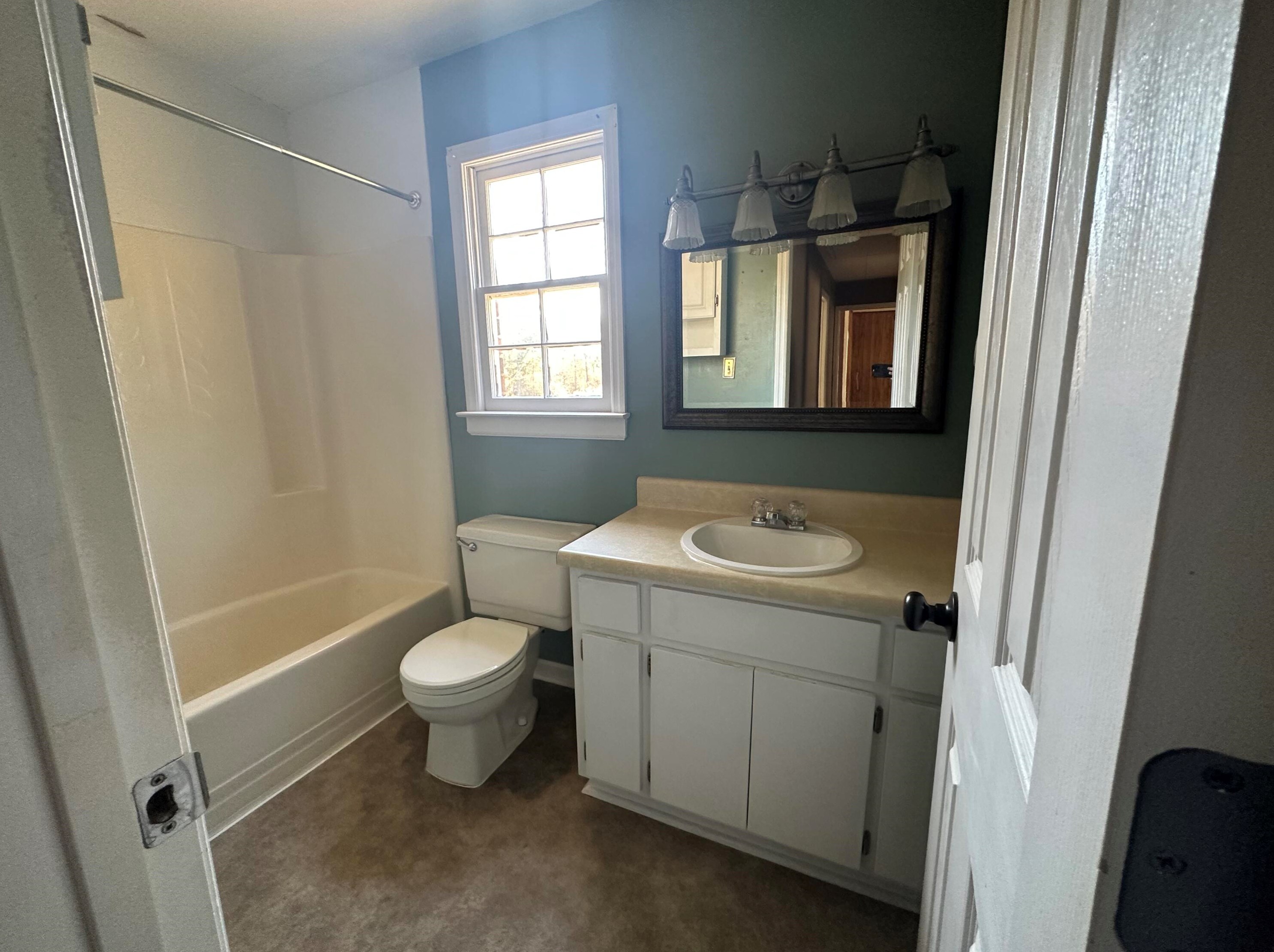 2621 Louis Blvd, Hephzibah, GA 30815-4821