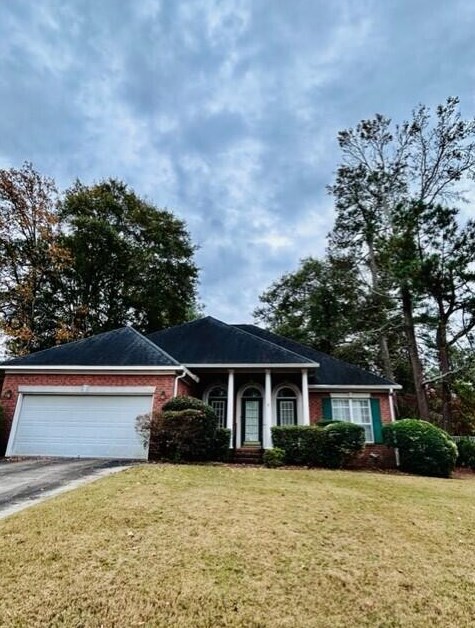 10 Eagle Pointe Dr, Augusta, GA 30909-6056