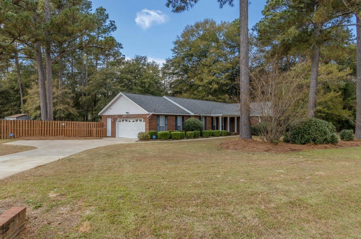 3005 Grey Fox Dr, Hephzibah, GA 30815-4870