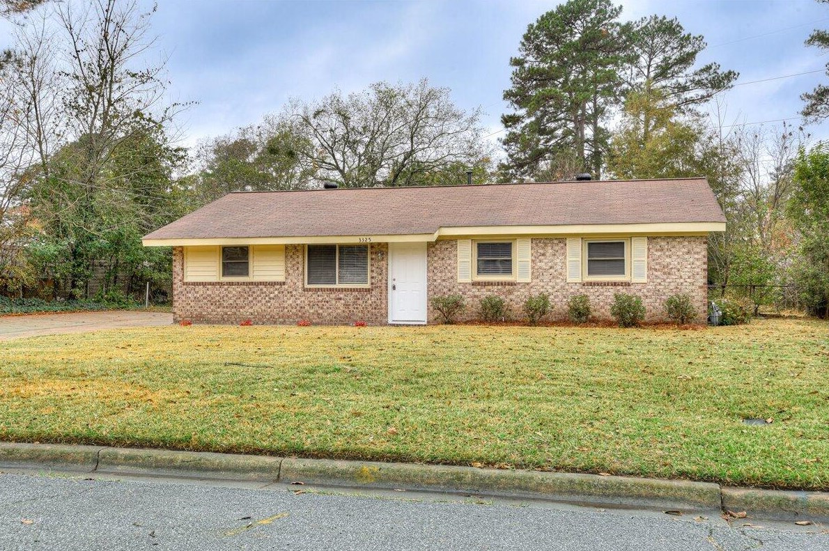 3325 Young Forest Dr, Augusta, GA 30906-4985