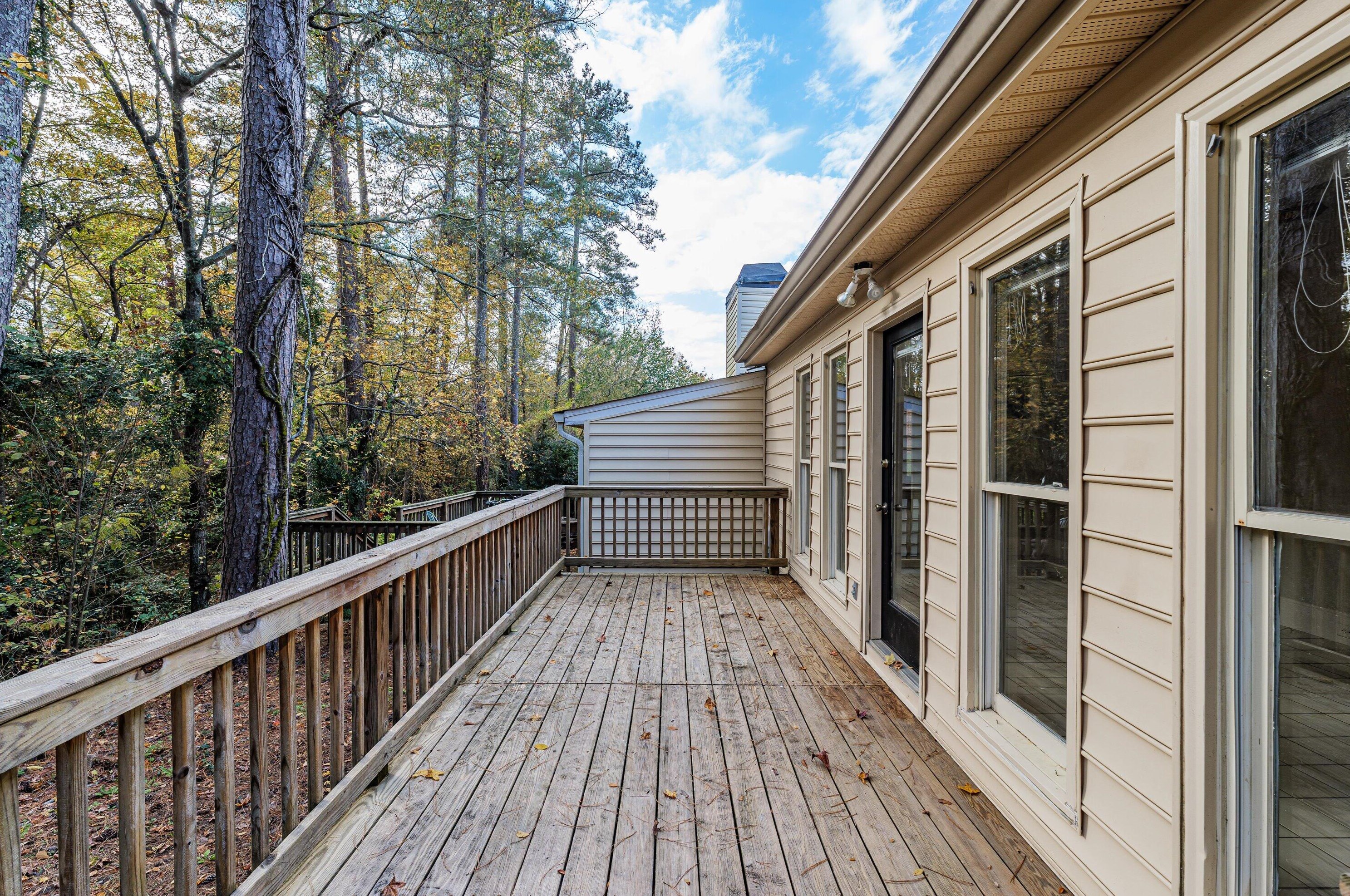 636 Crown Point Dr, Augusta GA 30907-9055 exterior