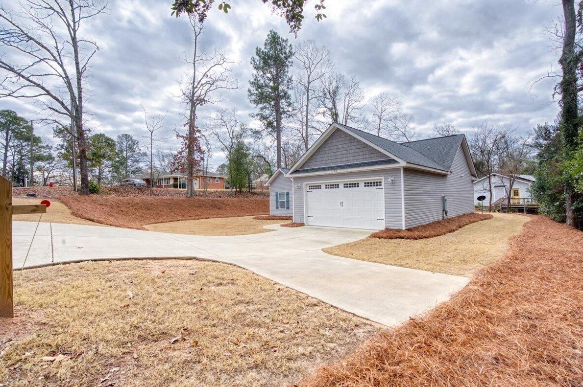 53 Vanderbilt Dr, Aiken, SC 29803-6608
