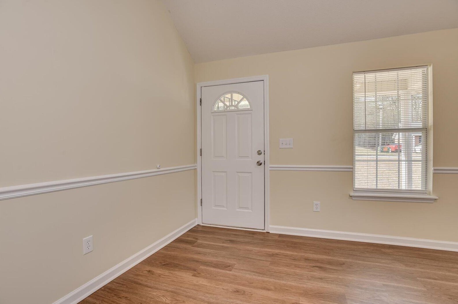 2004 Ewart Ct, Hephzibah, GA 30815
