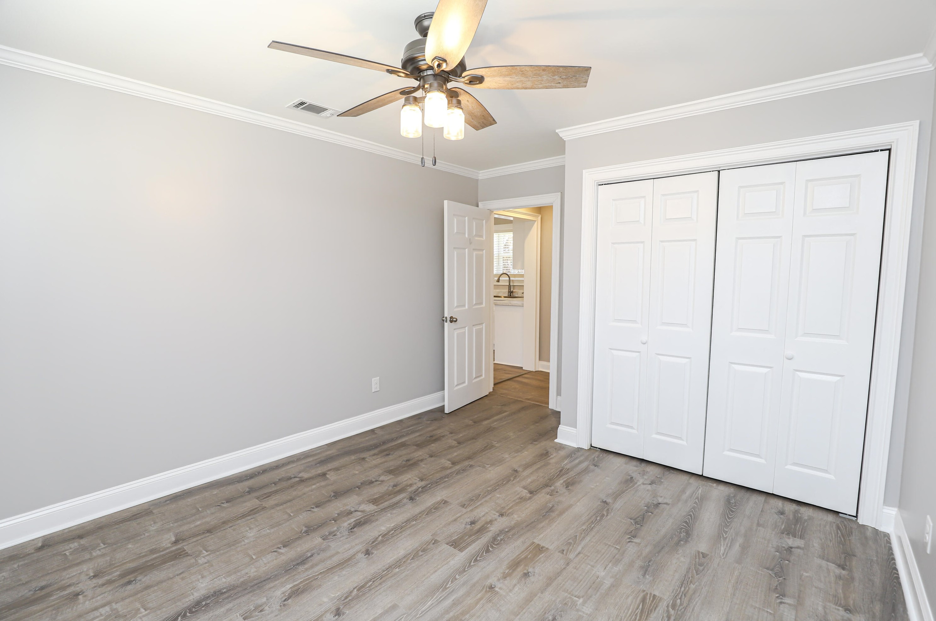 816 Lk Ter Dr, Augusta GA 30904-3132 exterior