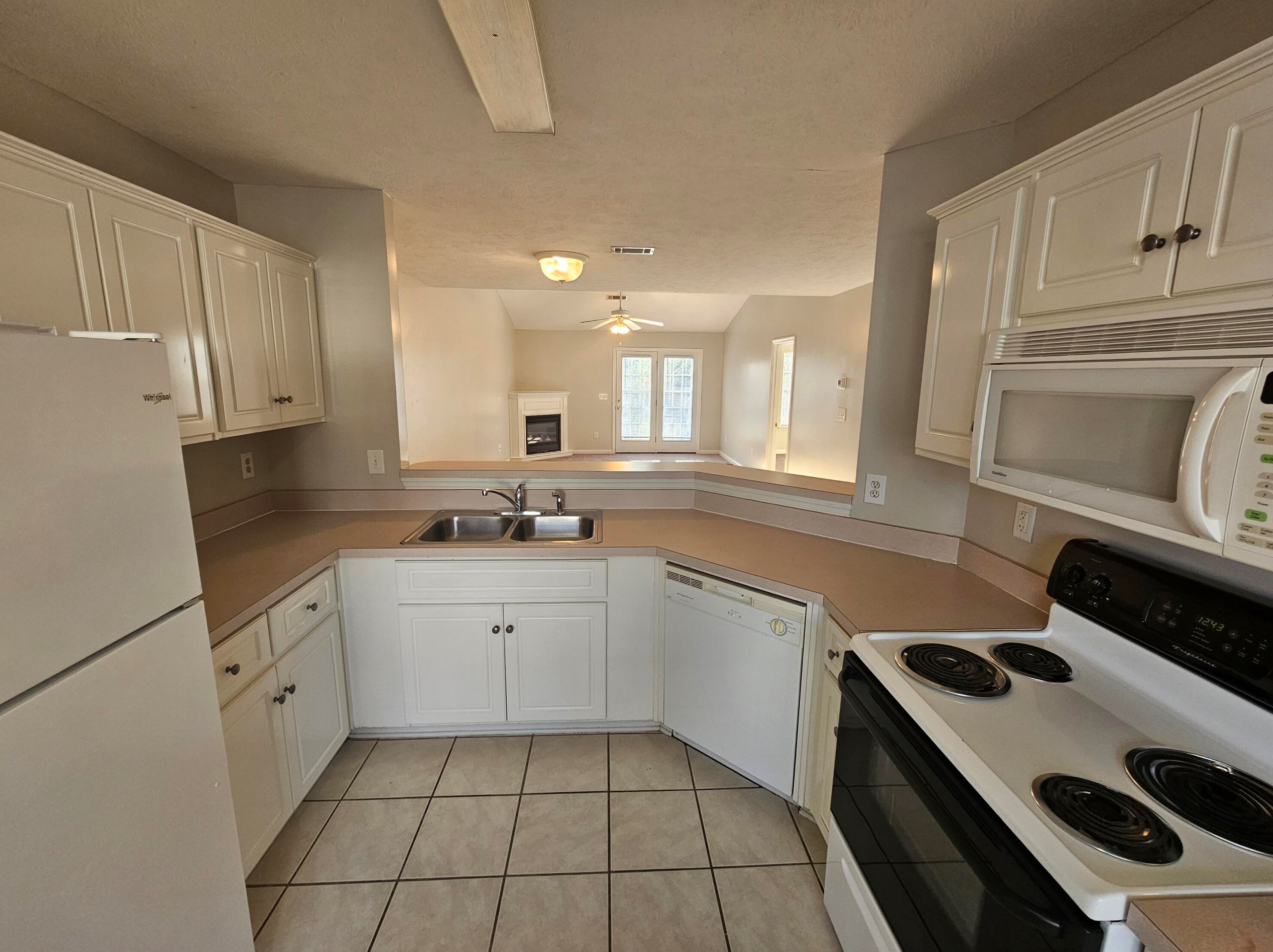 918 Cammaron Way, Augusta GA  30907-0935 exterior