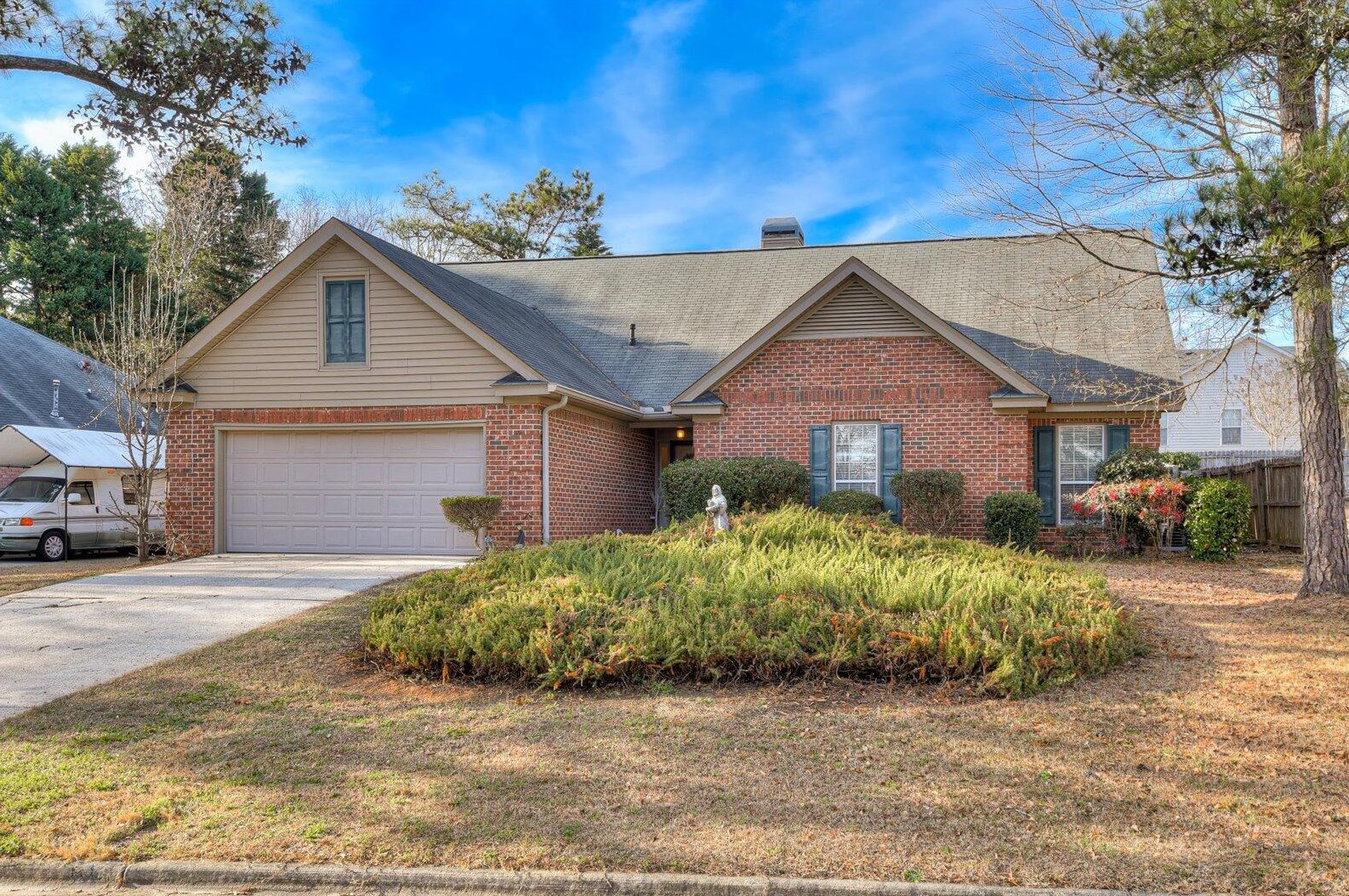 331 Village Square Dr, Evans, GA 30809