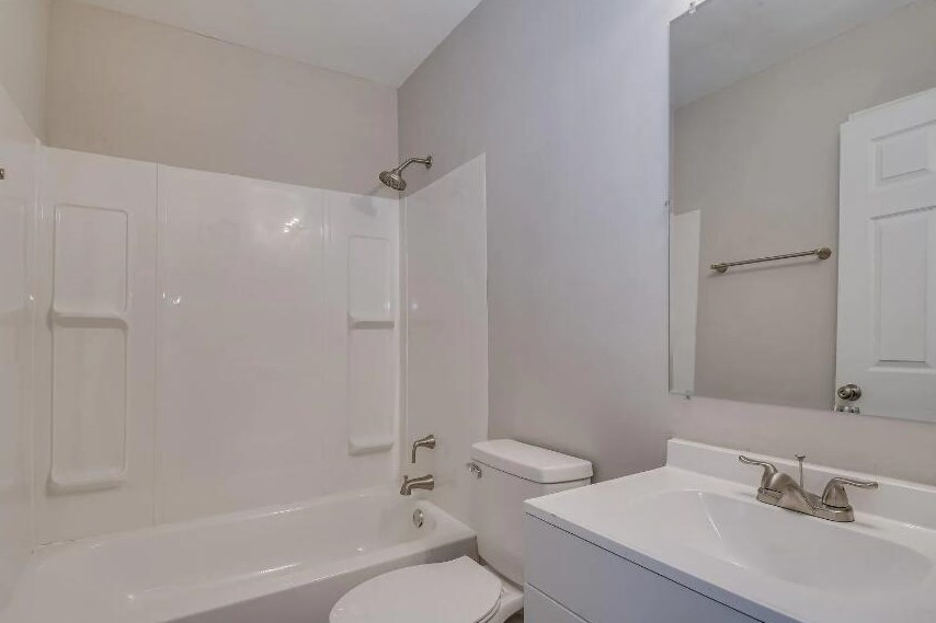 3208 Old Louisville Rd, Augusta GA 30906-3724 exterior