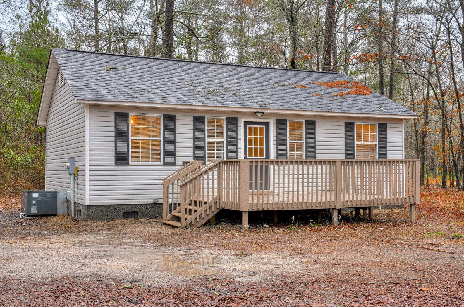 2369 E Plantation Rd, Hephzibah, GA 30815