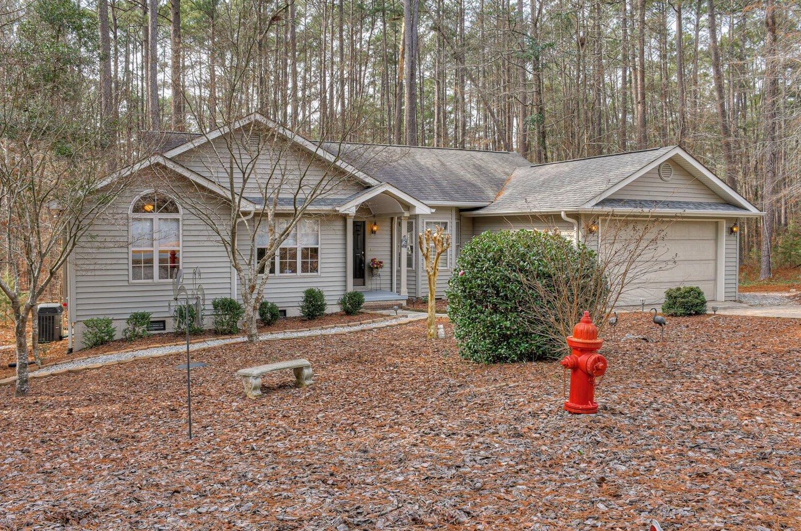 141 Tara Dr, Mc Cormick, SC 29835