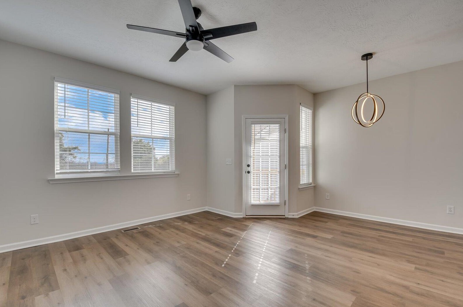 109 Willow Run, North Augusta SC  29841-4062 exterior