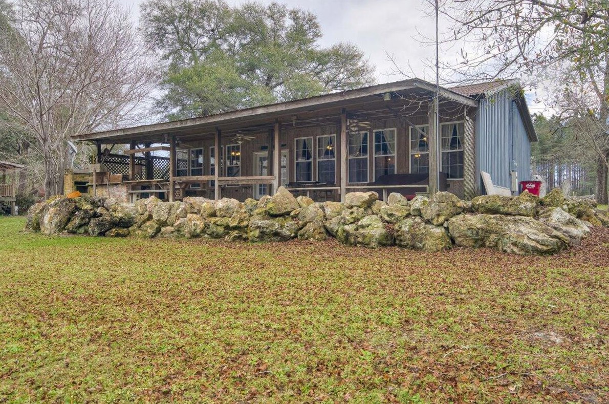 185 Sparks Dr, Sardis, GA 30456-2353