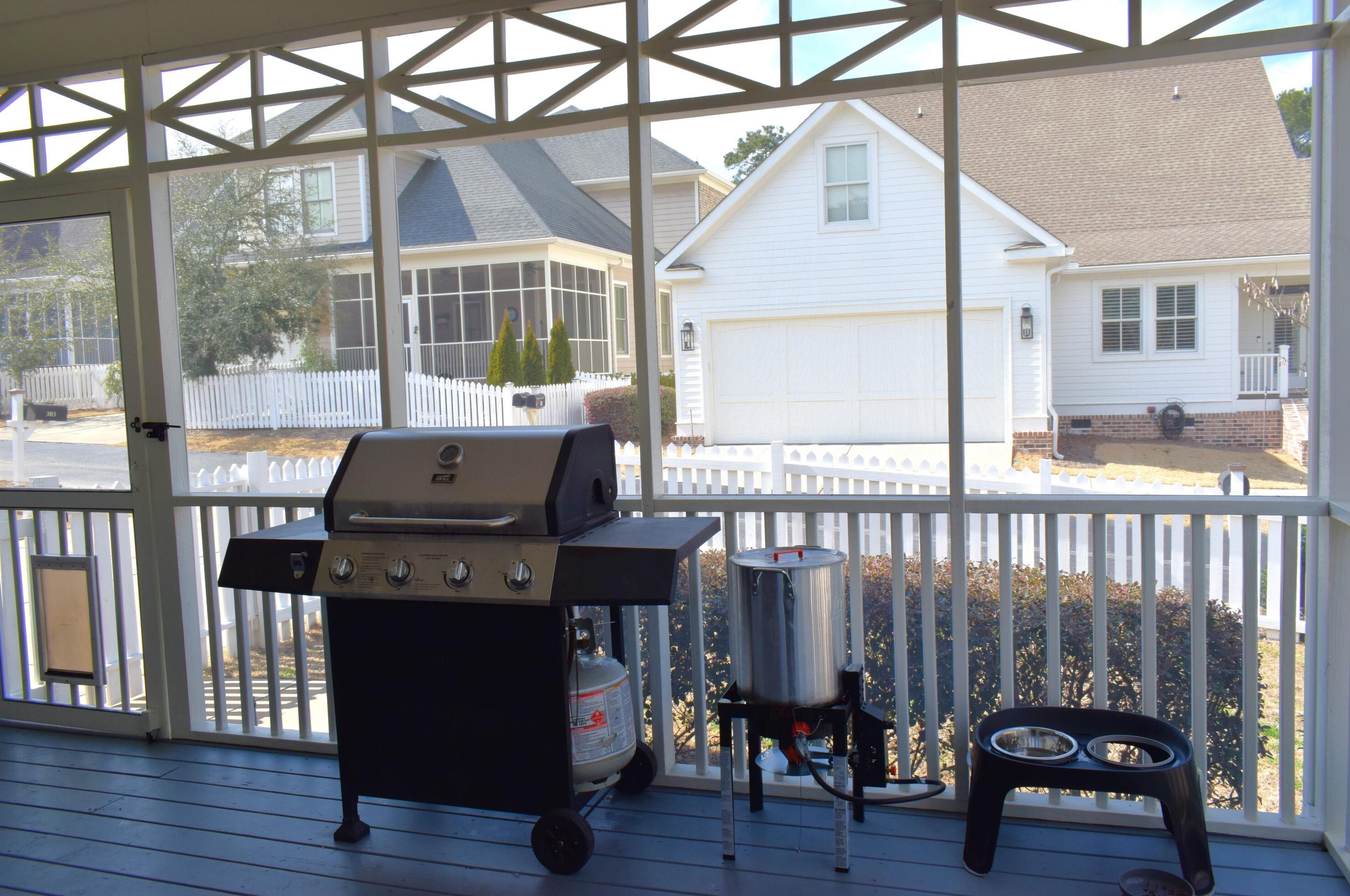 303 Sandhills Ln, Evans GA 30809-4545 exterior