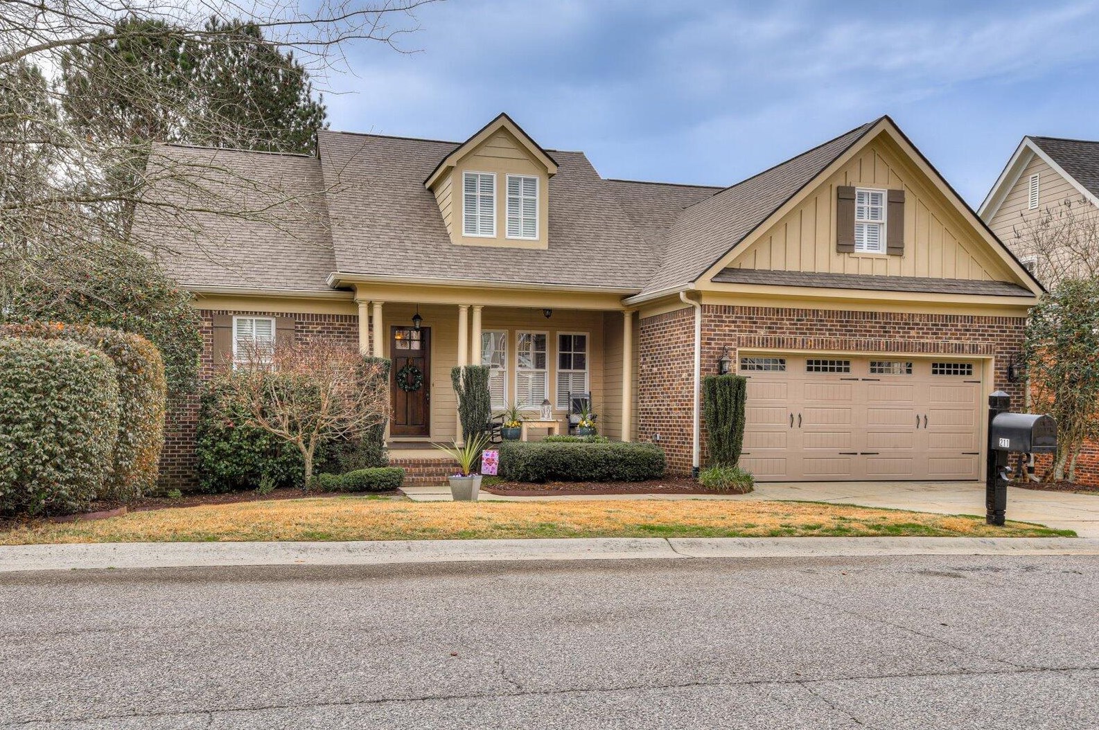 211 Dixon Ct, Evans, GA 30809-4302