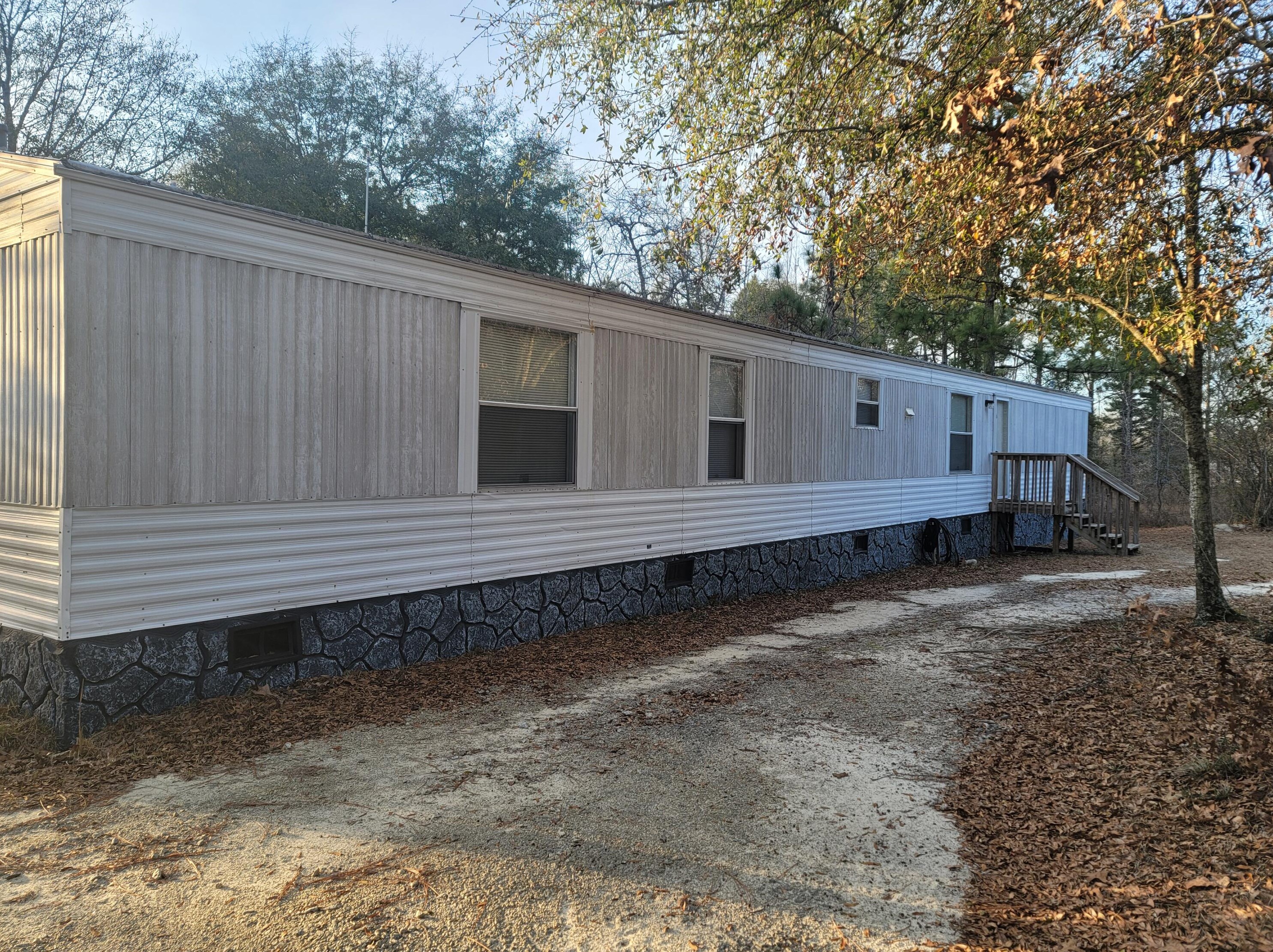 307 Riverside Dr, Shell Bluff, GA 30830