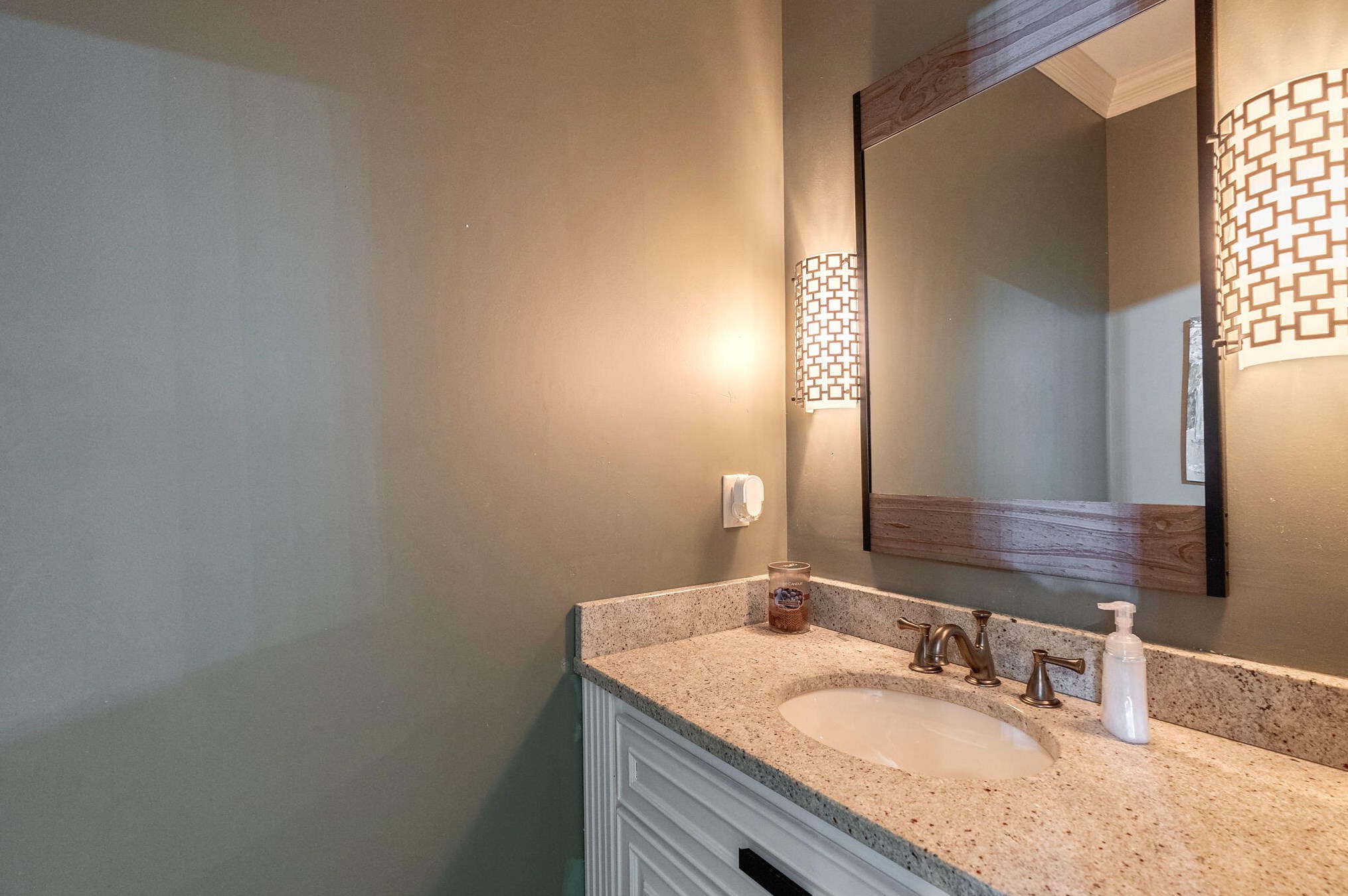 367 Gardenia Dr, Evans GA  30809-8240 exterior