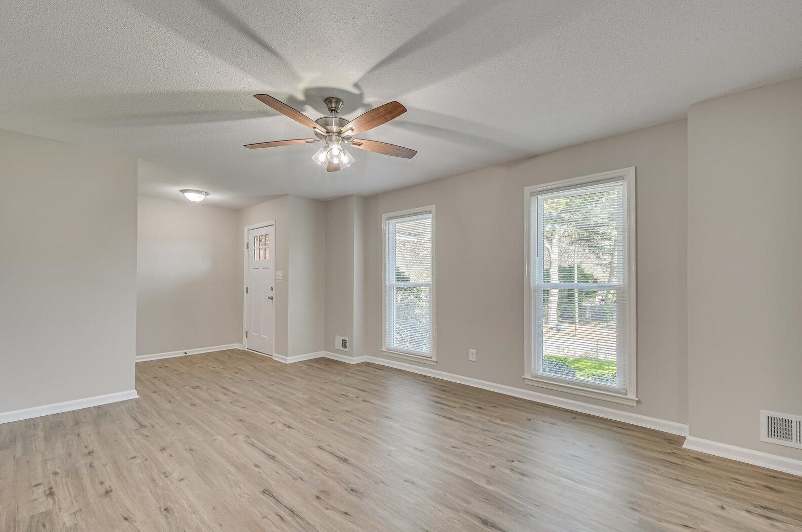 411 Shallowford Cir, Augusta GA 30907-3645 exterior