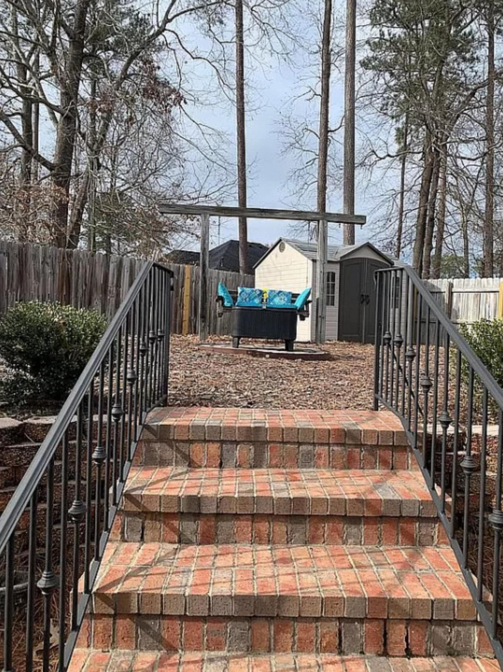 4521 Glastonbury Dr, Evans GA  30809-8233 exterior