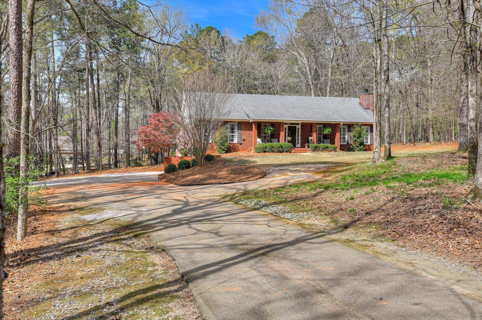 5069 Red Bud Dr, Grovetown, GA 30813-4403