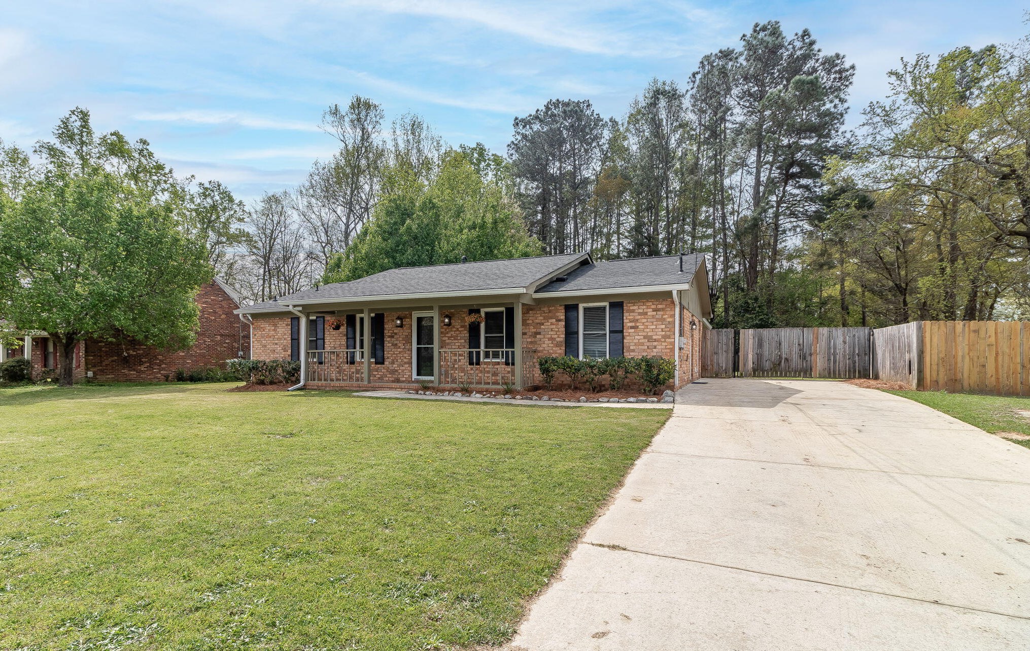123 Thomas Dr, Augusta, GA 30907-1594