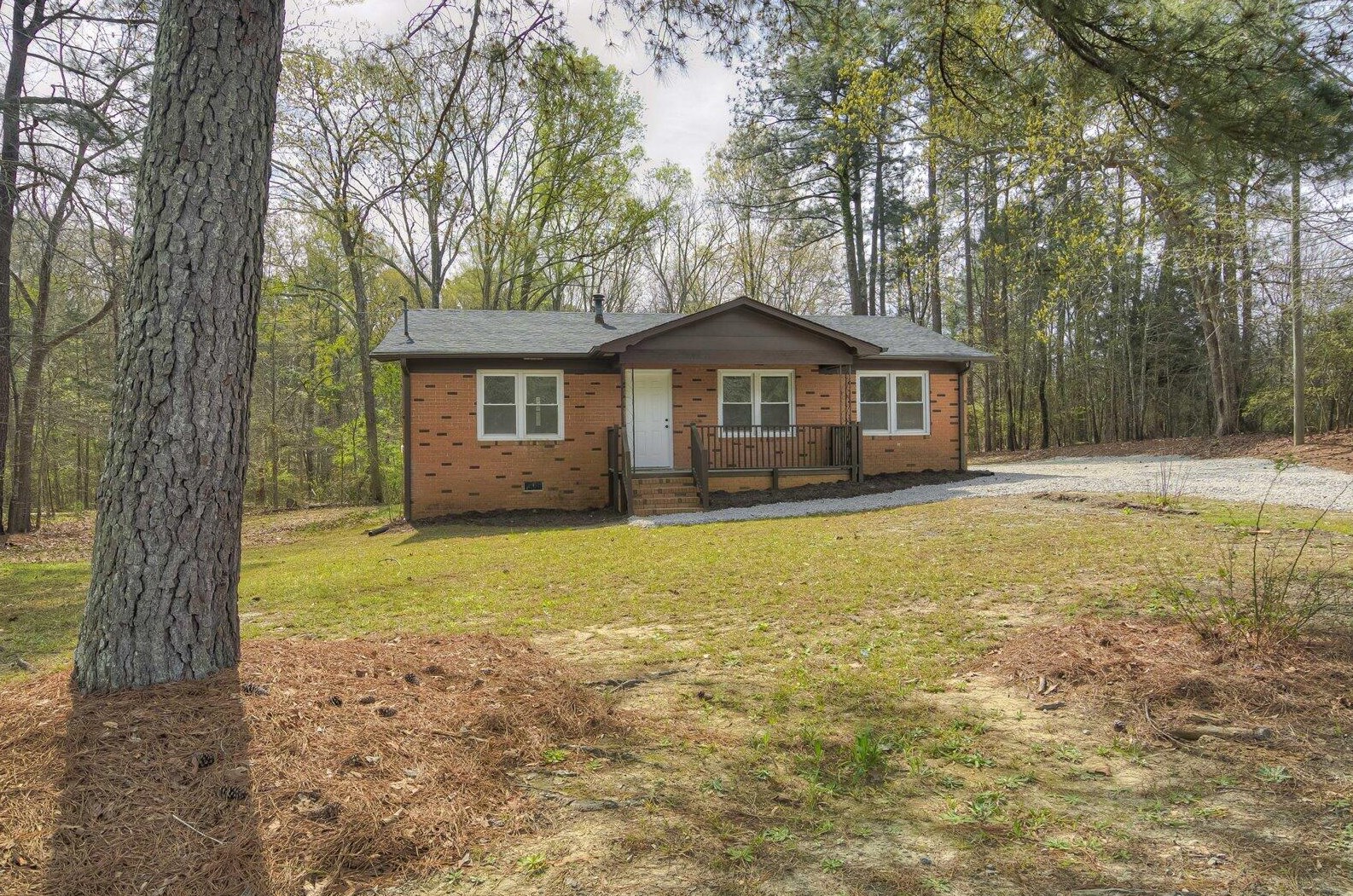 832 Pierce Rd, Mc Cormick, SC 29835