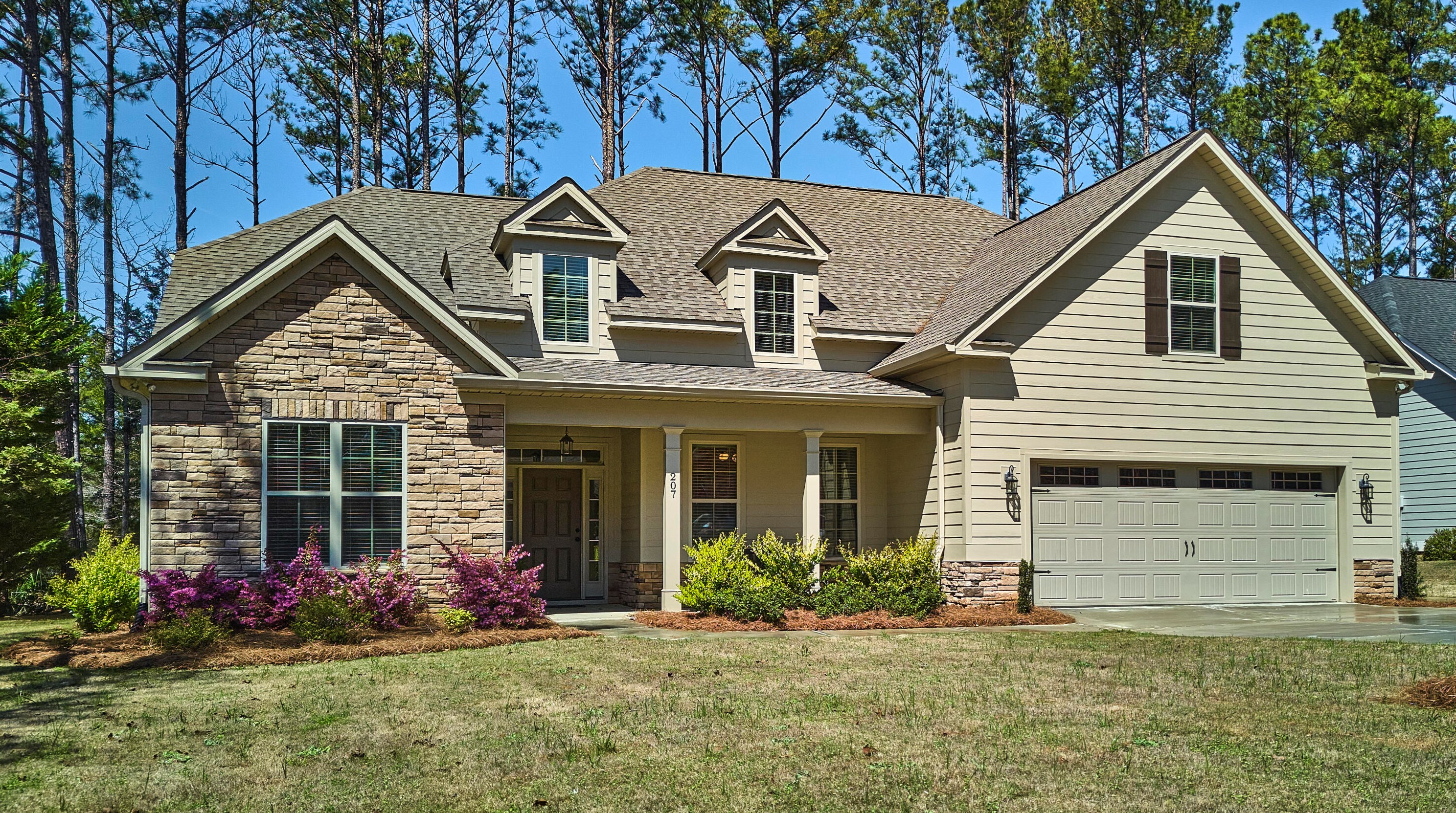 207 Ivy Ct, Mc Cormick, SC 29835-2711