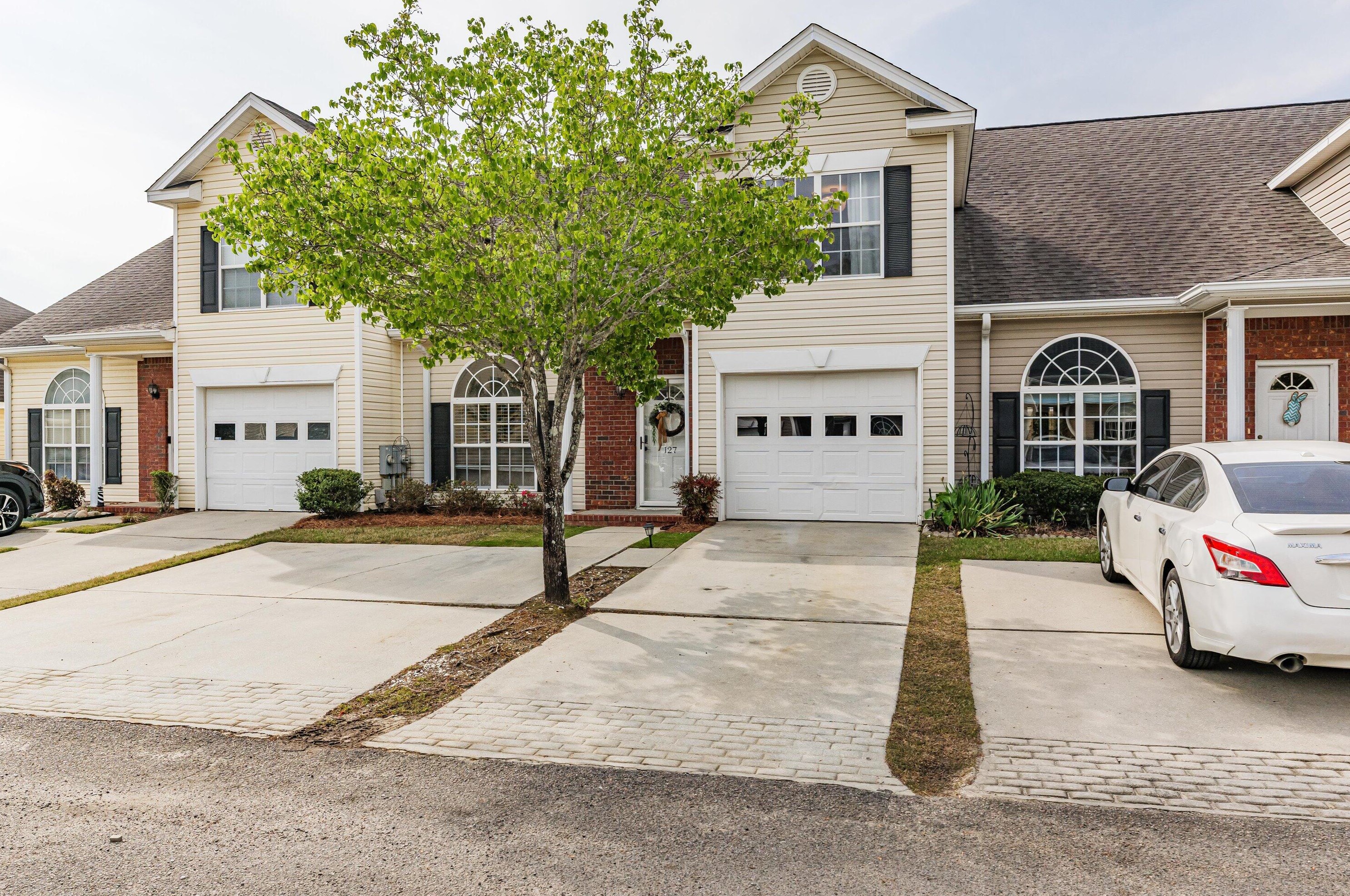 127 Palmer Ct, Evans, GA 30809-5129