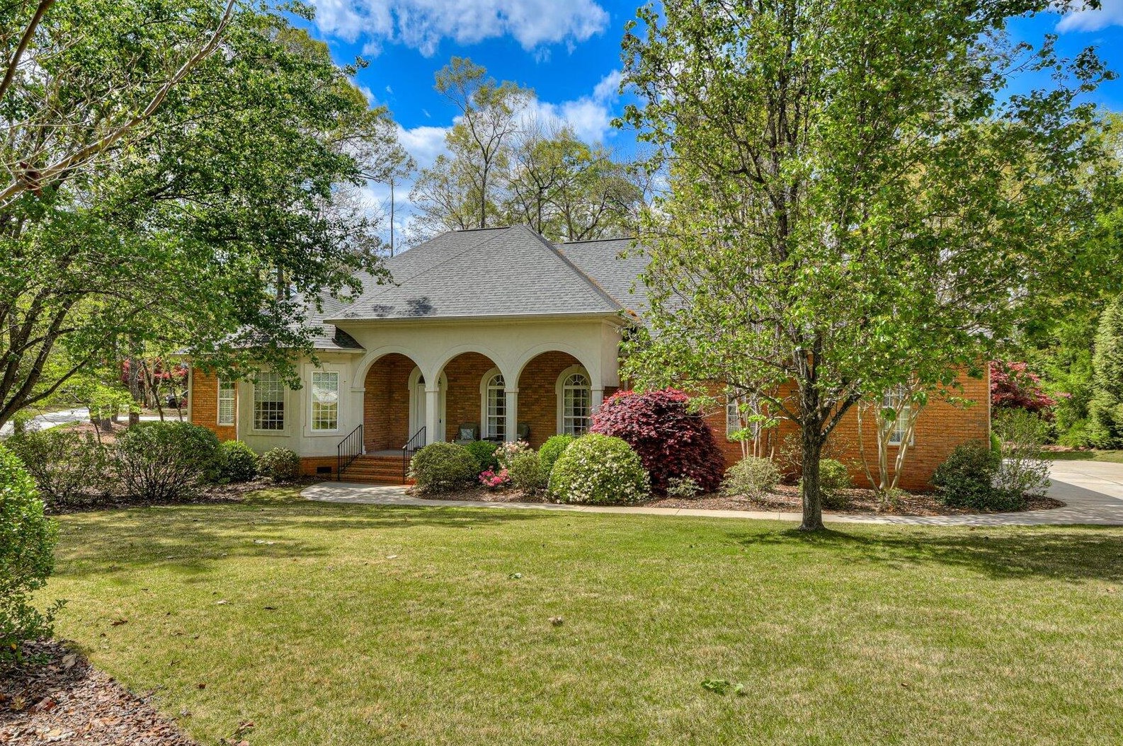 222 Gerard Cir, Mc Cormick, SC 29835-2425