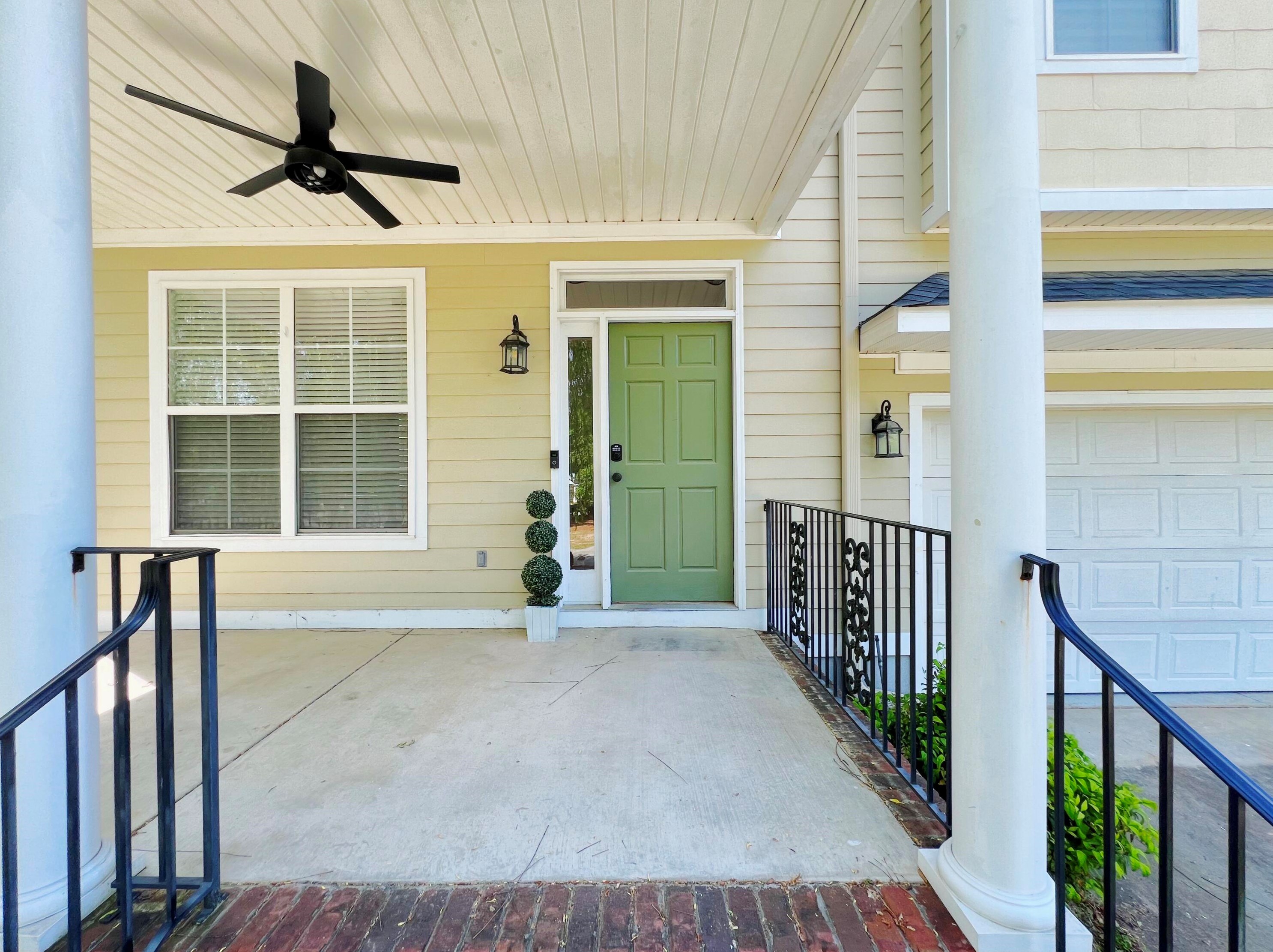 933 Mitchell Ln, Evans, GA 30809