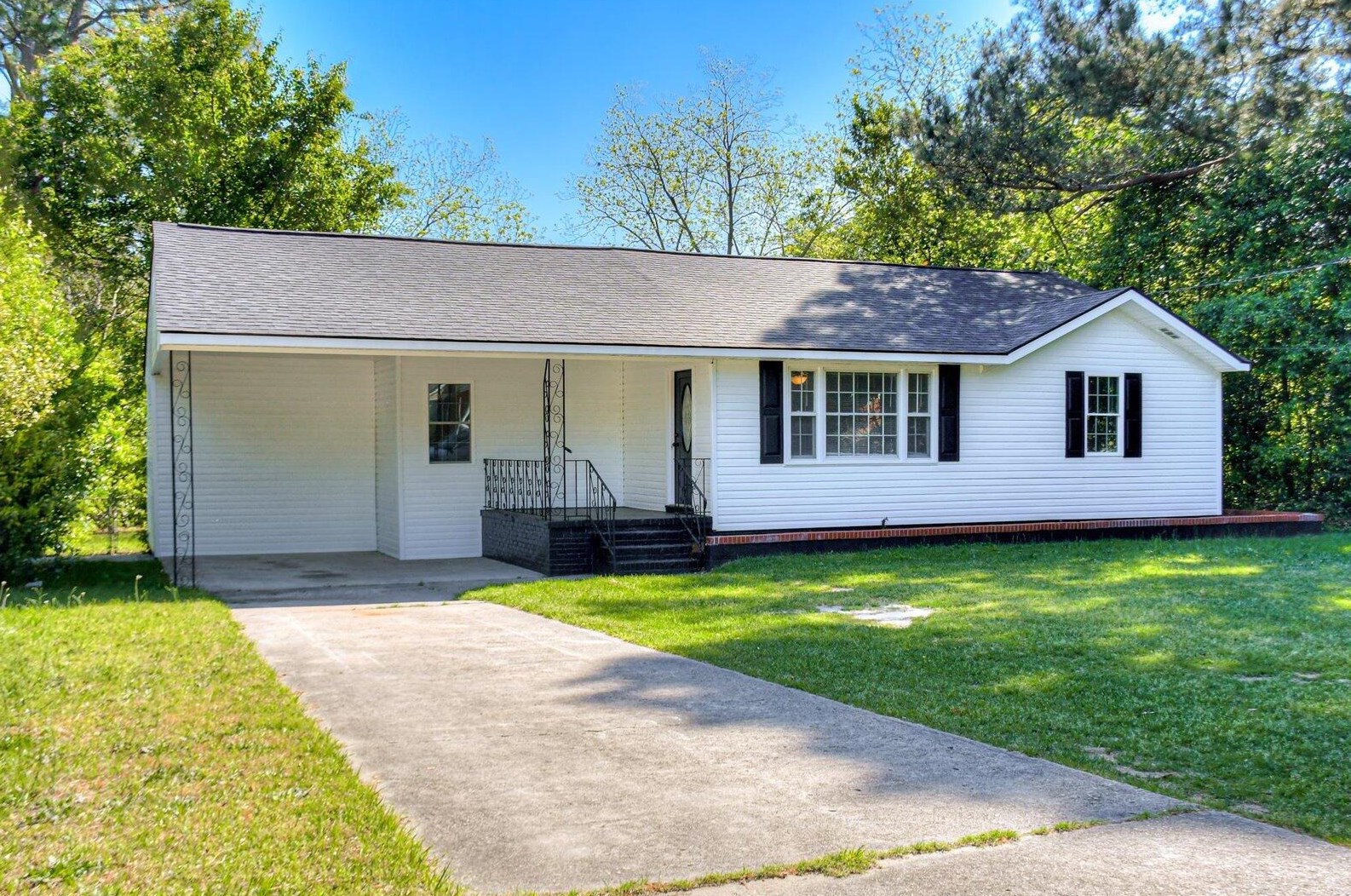 1912 Elizabeth Dr, Augusta, GA 30906-5132