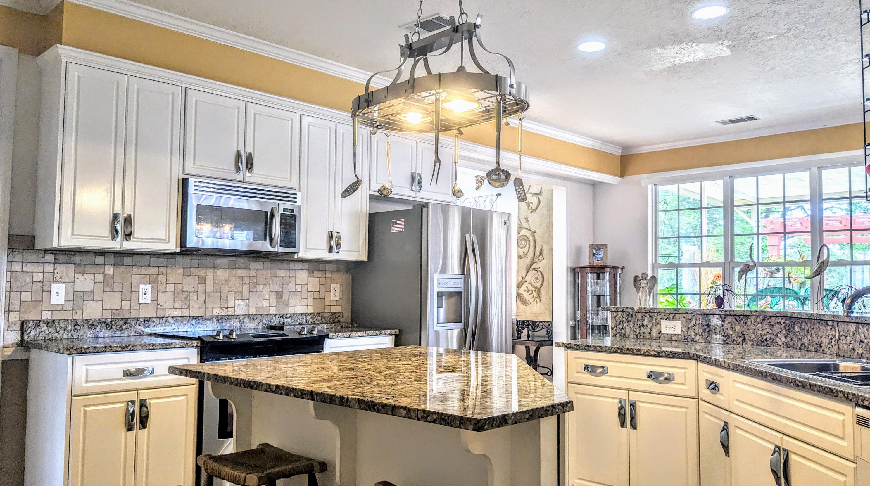 989 Windmill Pkwy, Evans GA  30809-6666 exterior