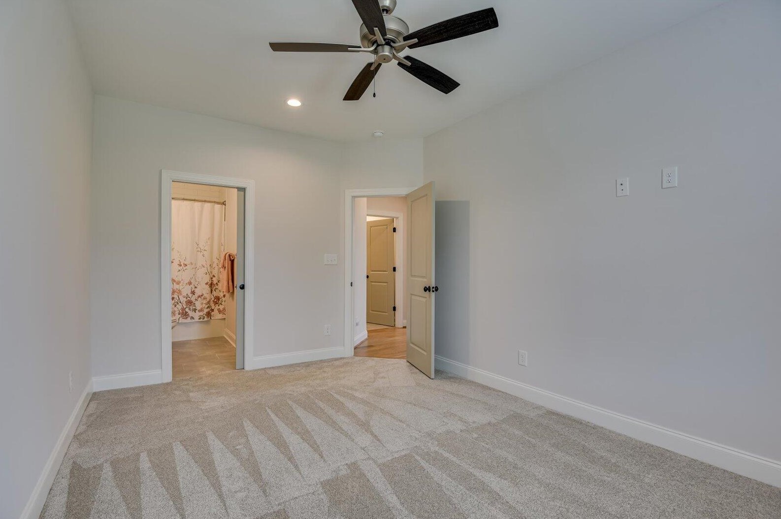 2096 Egret Cir, Evans GA  30809-4356 exterior