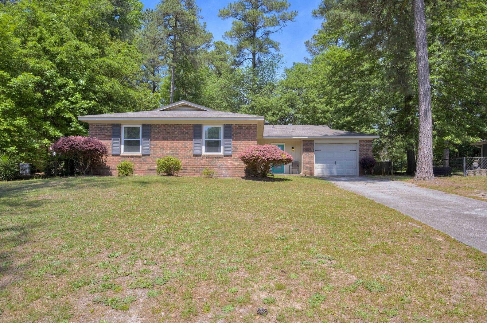 4443 Whisperwood Dr, Augusta, GA 30907-1319