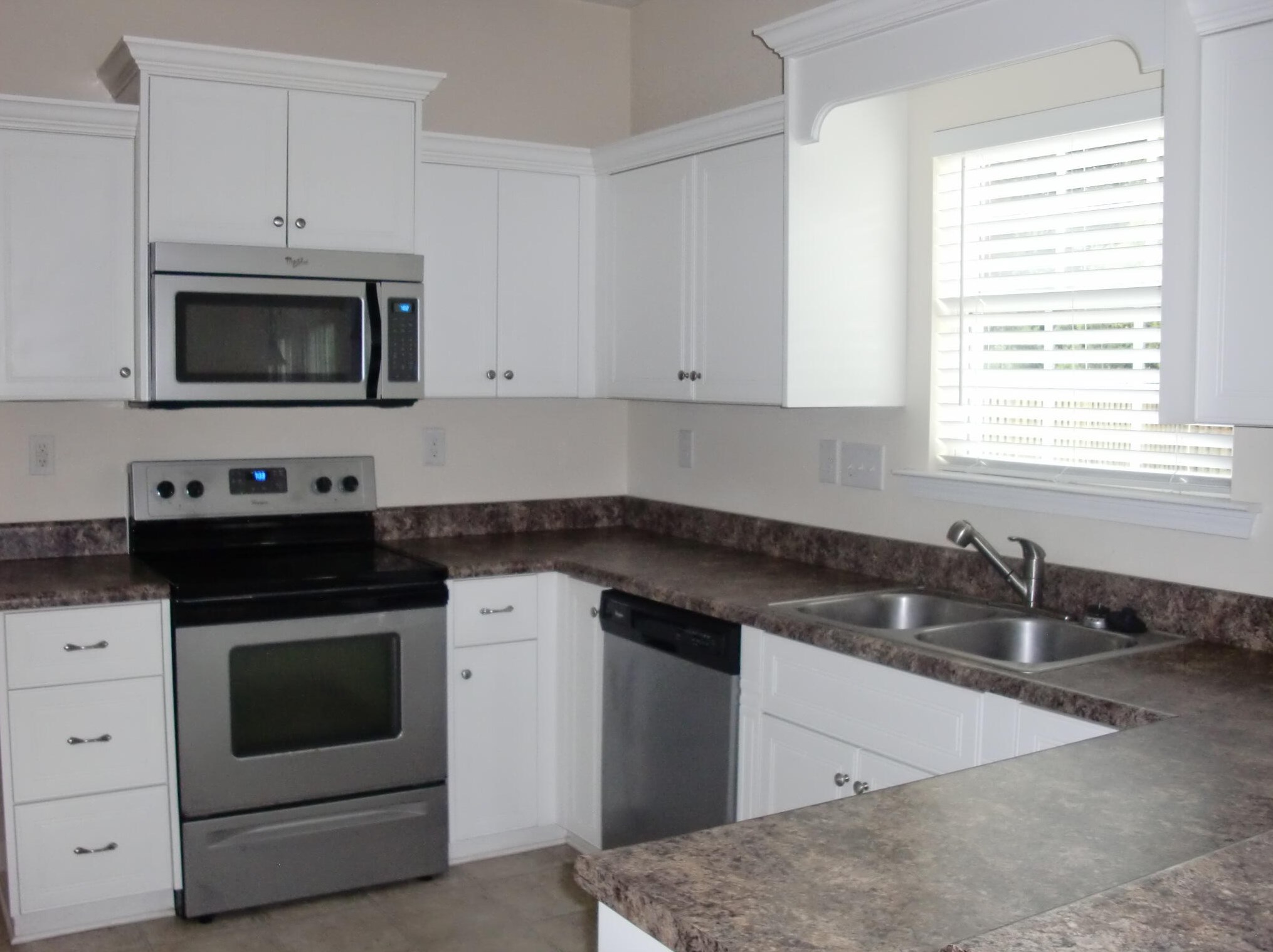 895 Westlawn Dr, Grovetown, GA 30813