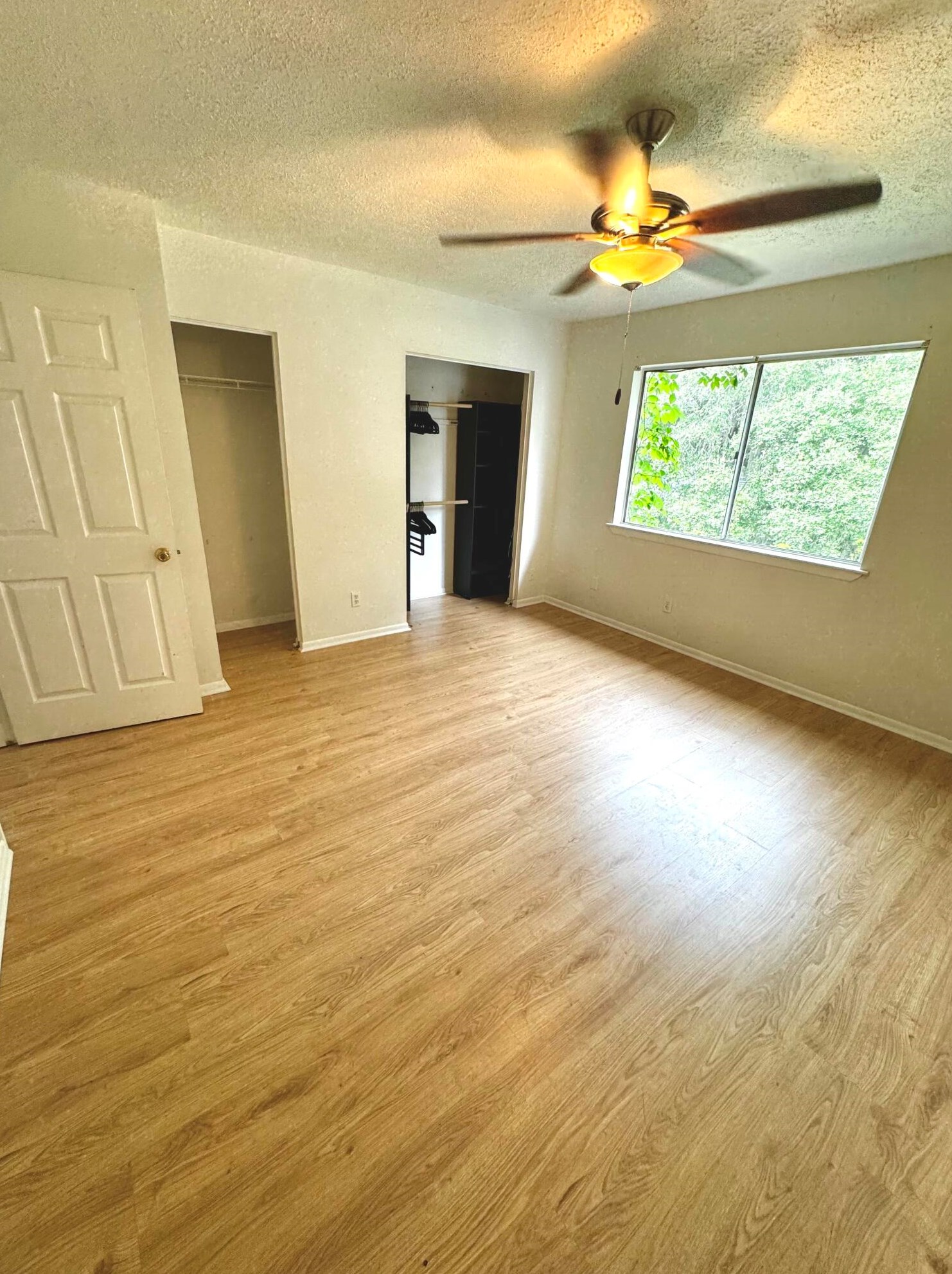 24 Knollwood Cir, Savannah GA  31419-1759 exterior