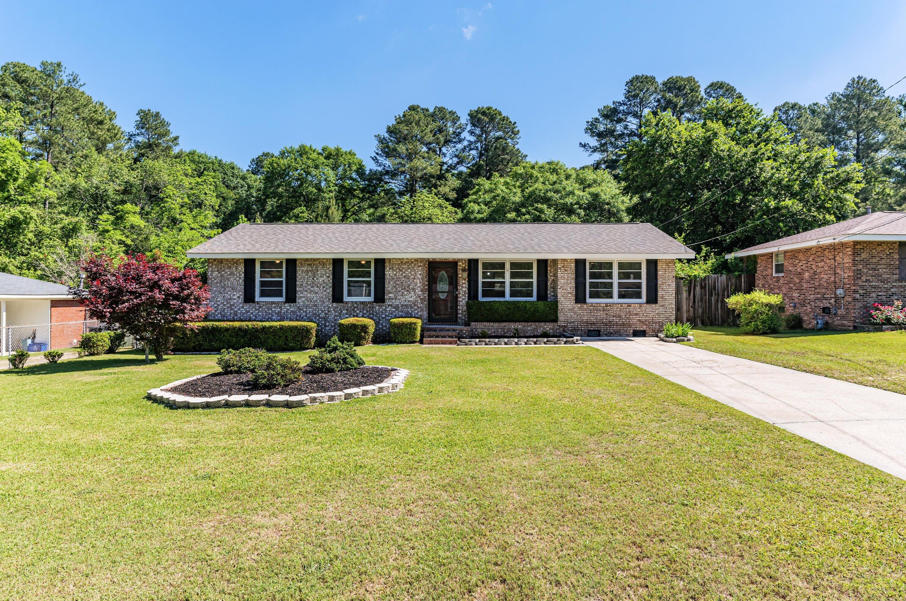 1972 Bunting Dr, North Augusta, SC 29841-3165