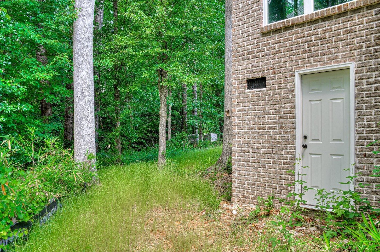 205 Oakbrook Dr, North Augusta SC  29860-7465 exterior