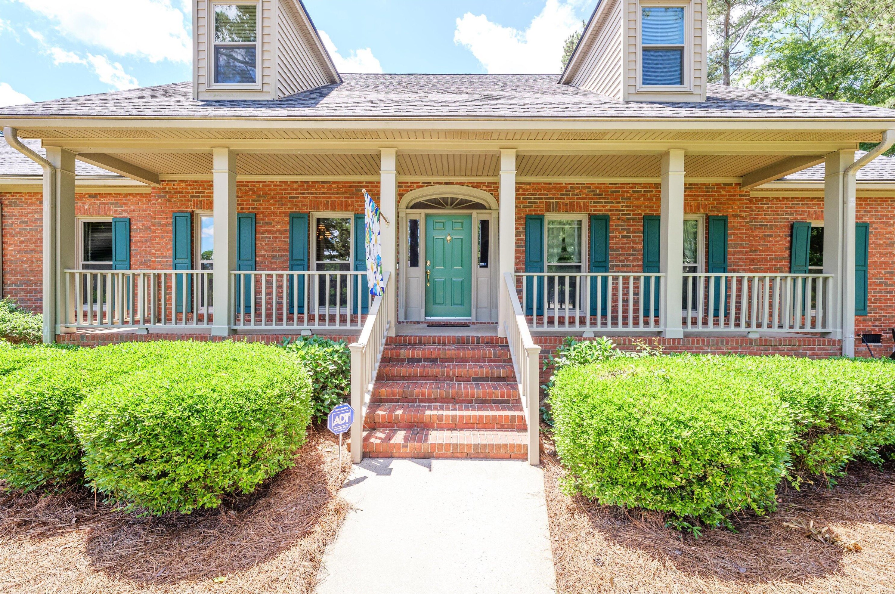 27 Woodvine Dr, North Augusta, SC 29860-9730