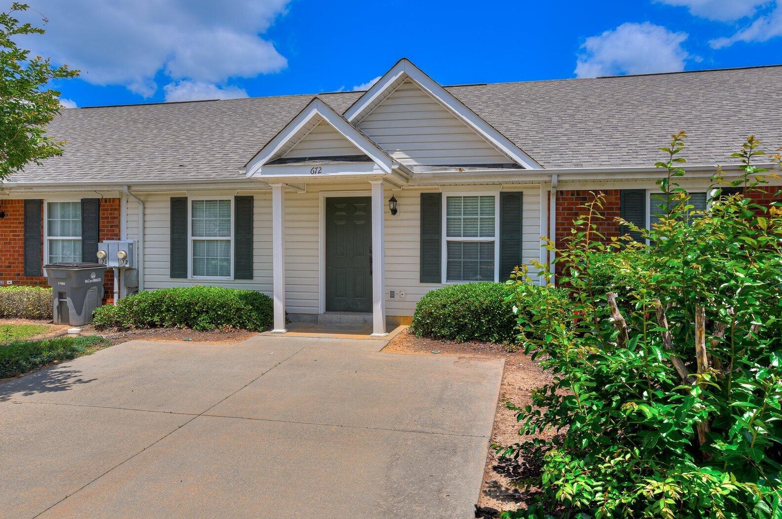 672 Brook Trl, Evans, GA 30809