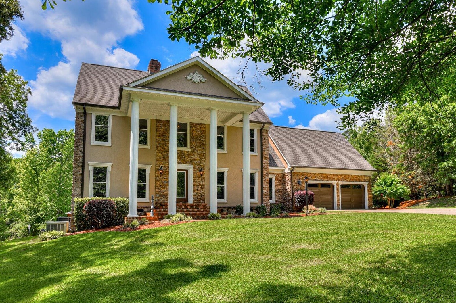 3287 Surrey Rd, Harlem, GA 30824-6526