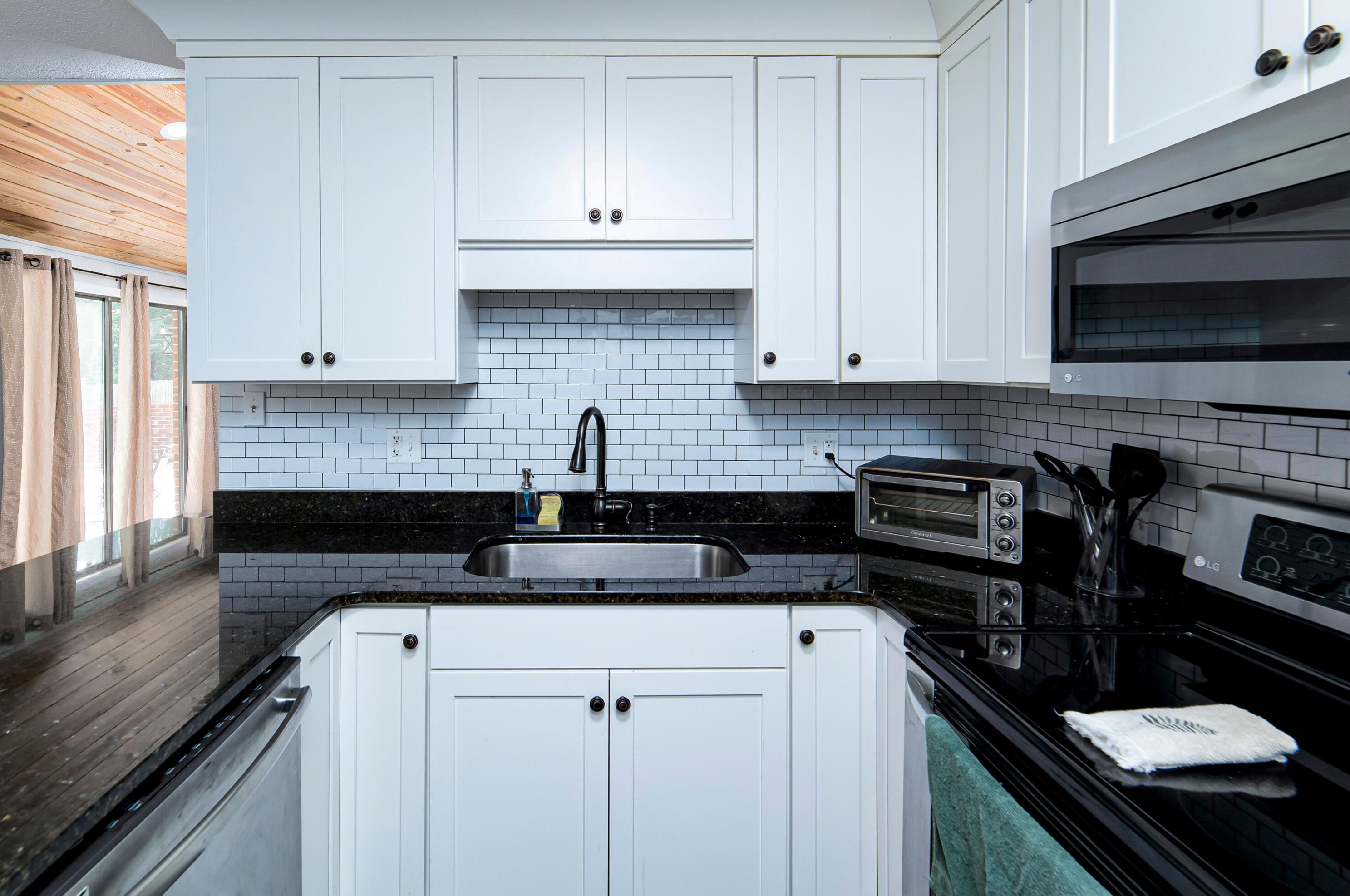 2046 Bridgewater Dr, Augusta GA 30907-3178 exterior