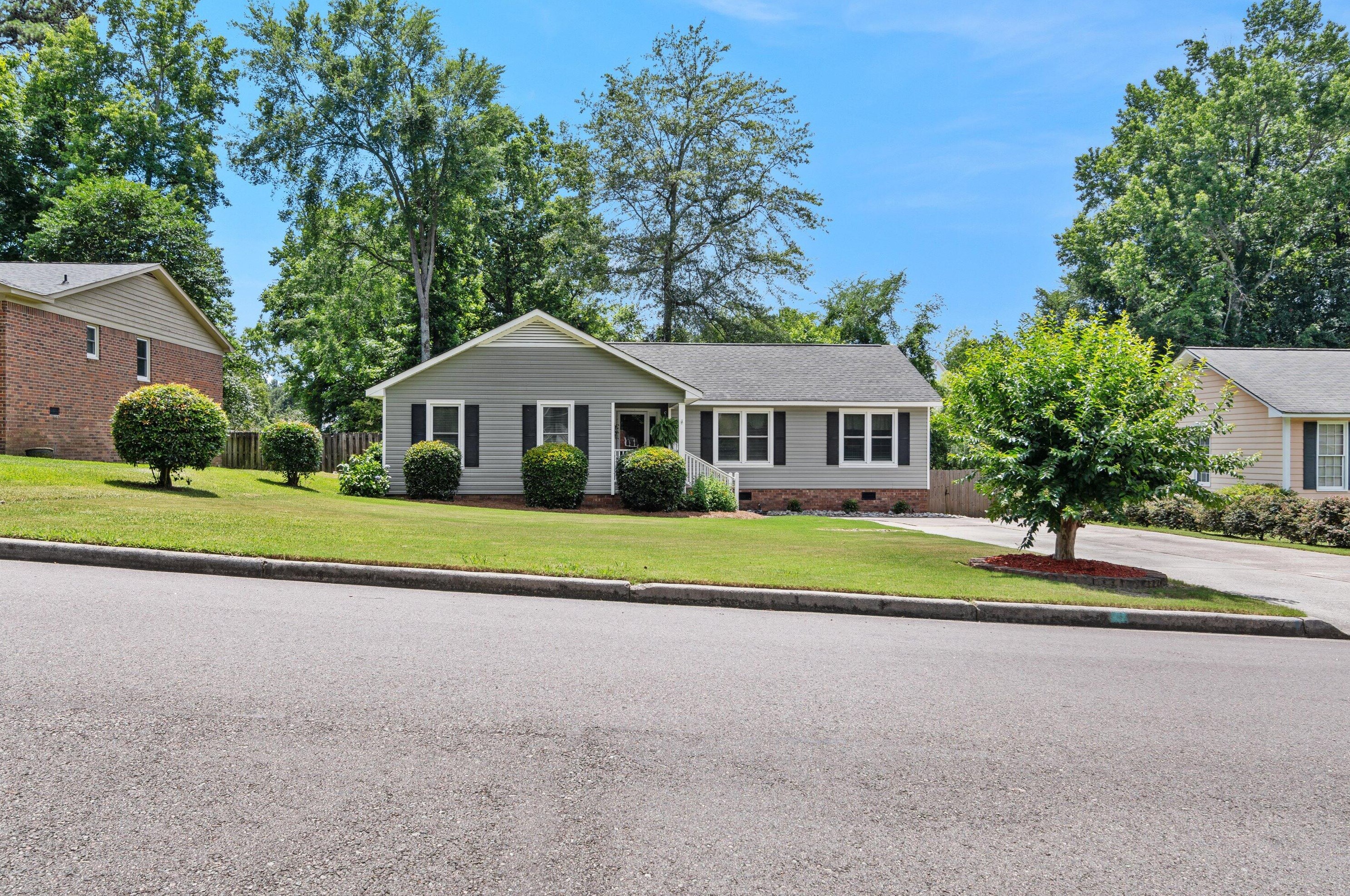 666 Kemper Ct, Evans, GA 30809-4014