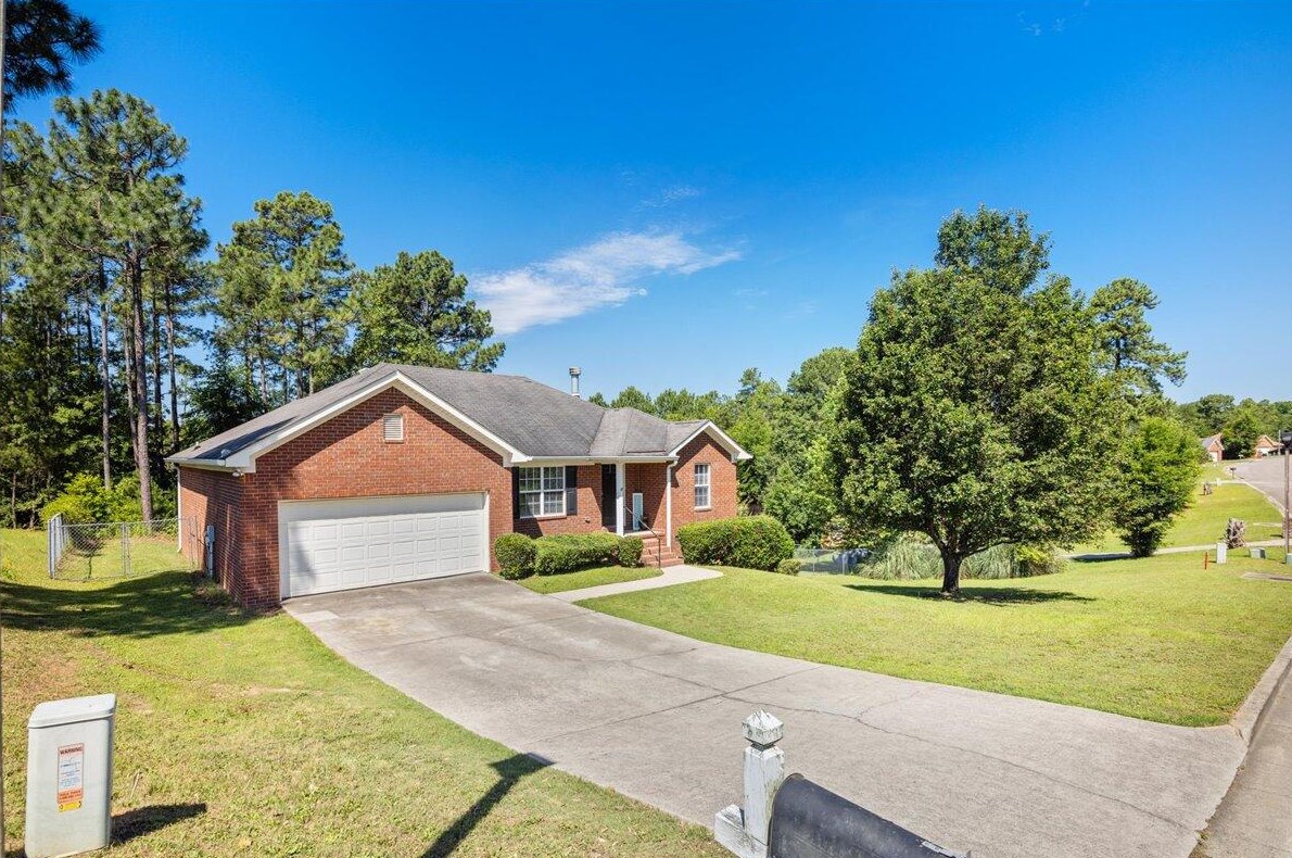 2019 Clarkston Dr, Augusta, GA 30909-0600