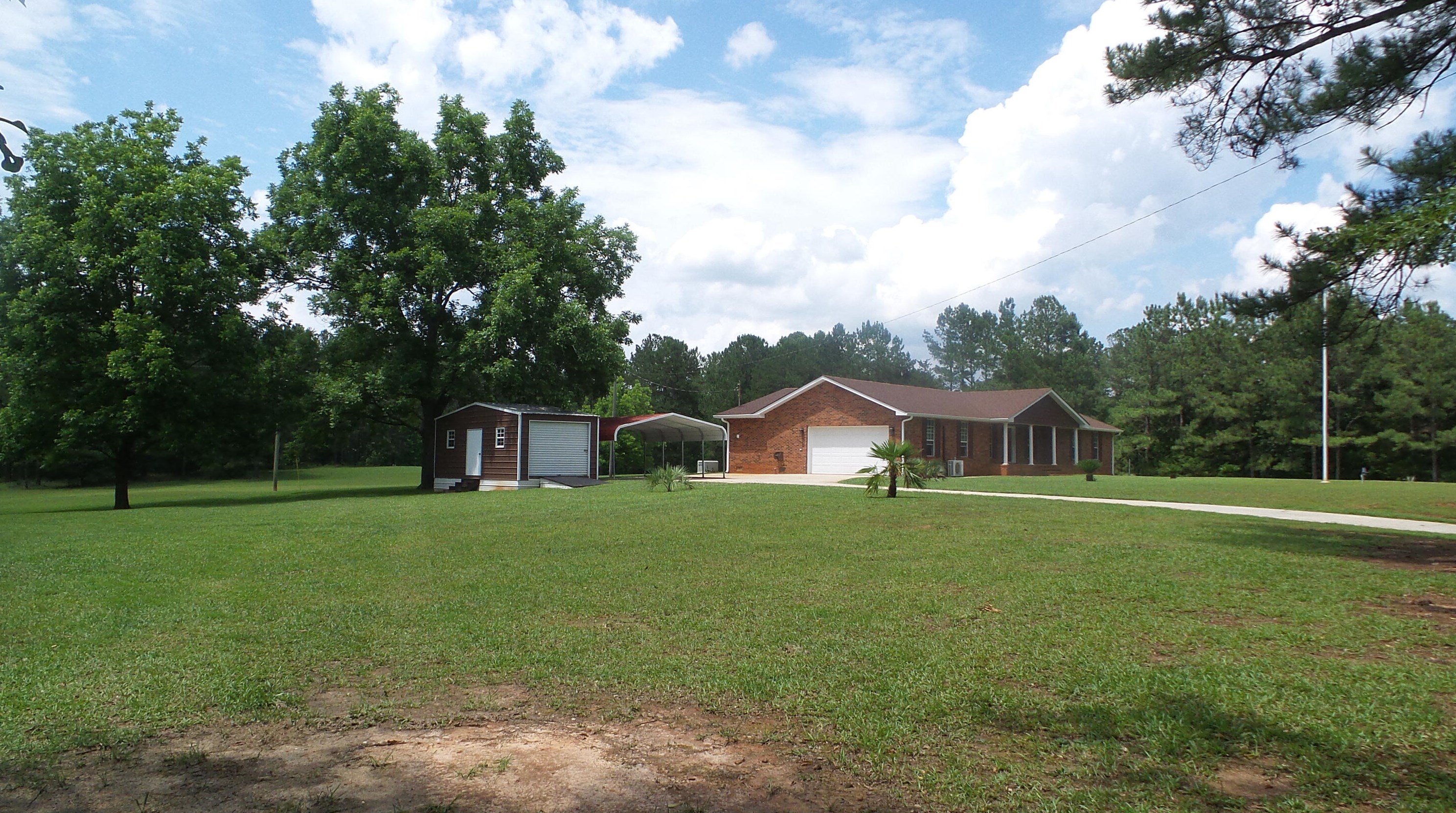 2015 Aonia Rd, Washington, GA 30673-3739