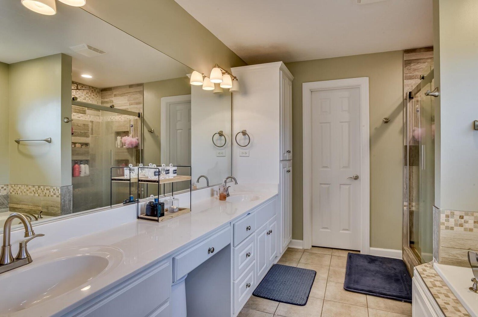 1432 Aylesbury Dr, Evans GA  30809-8215 exterior