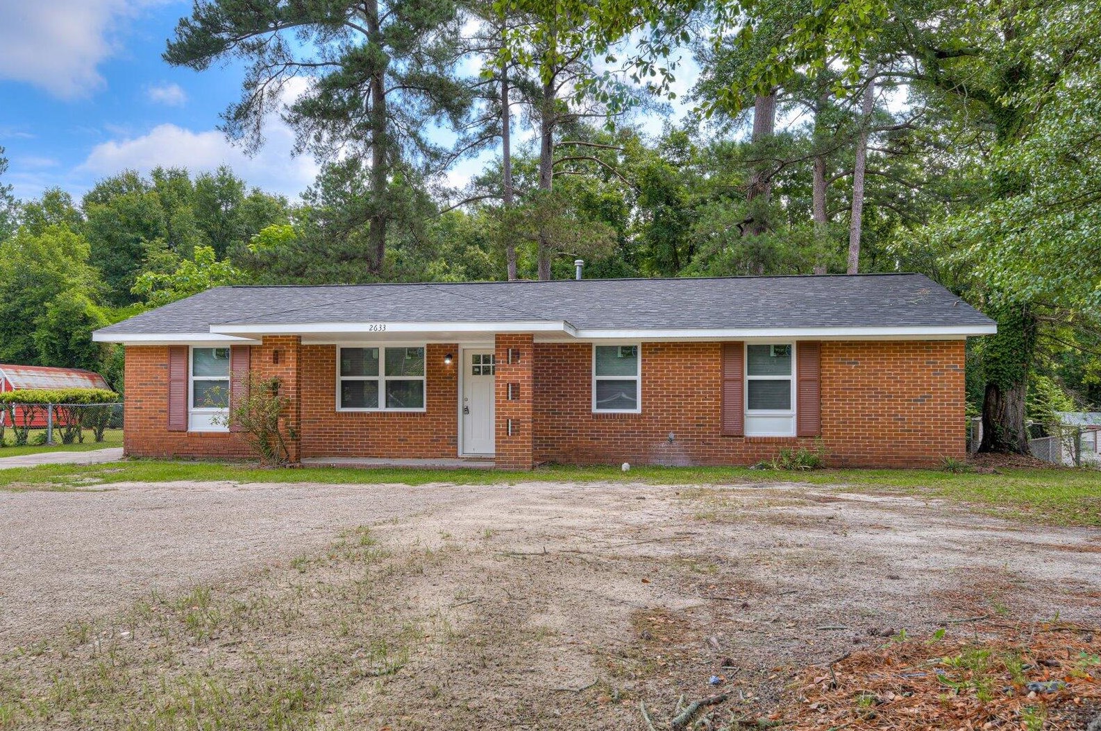 2633 Crosscreek Rd, Hephzibah, GA 30815-6602